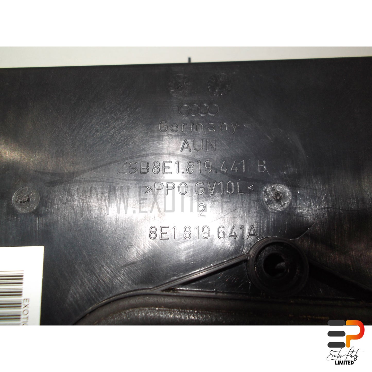 Audi RS4 Avant Pollen Filter Housing 8E1819441B picture 3