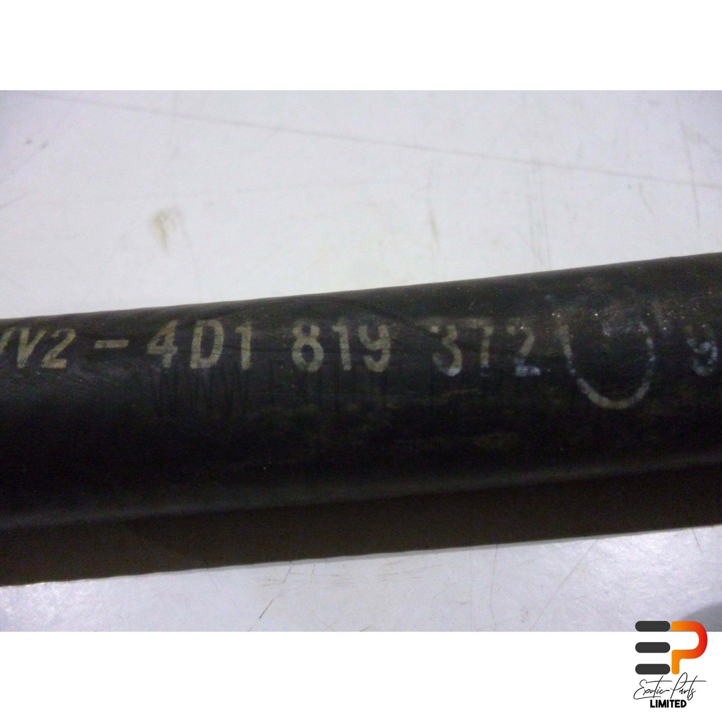 Audi S8 4.2 Quattro Heater Hose 4D1819372 picture 3