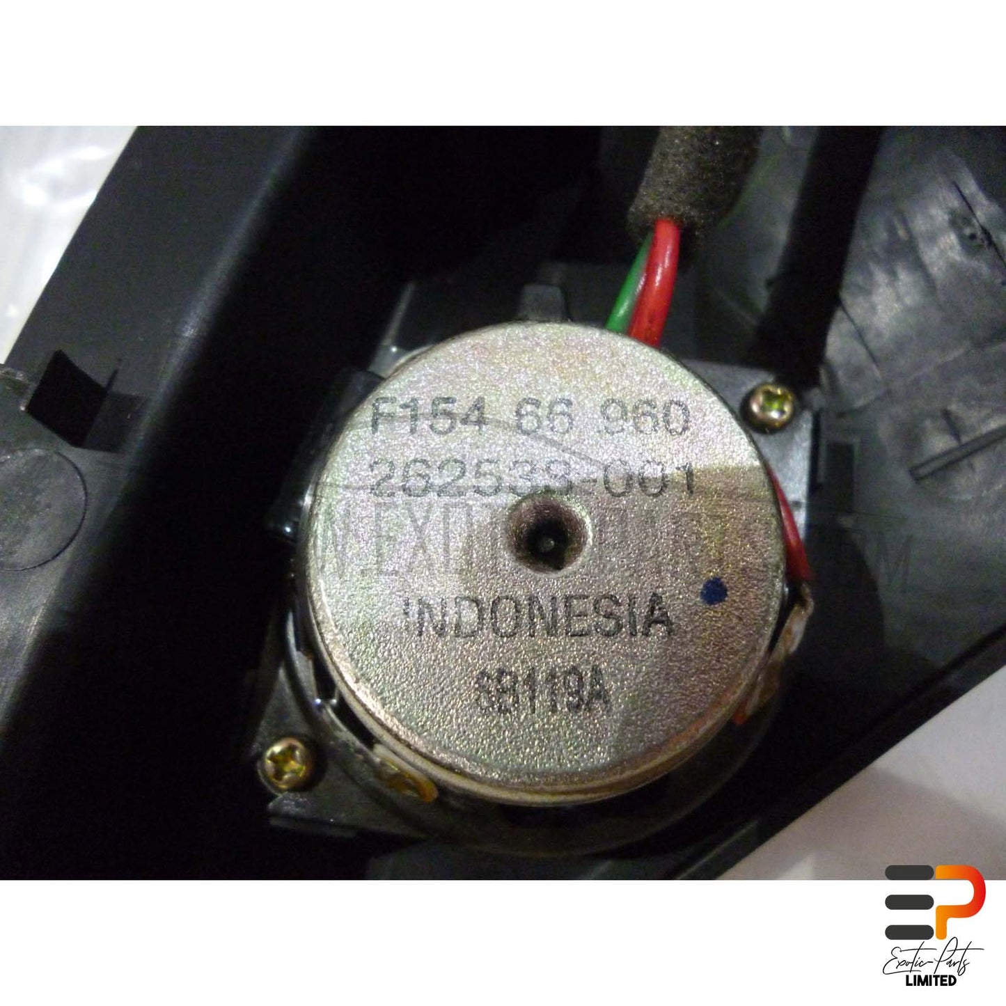 Mazda RX-8 SE 170 KW Loudspeaker F152-69-17YC Left picture 3