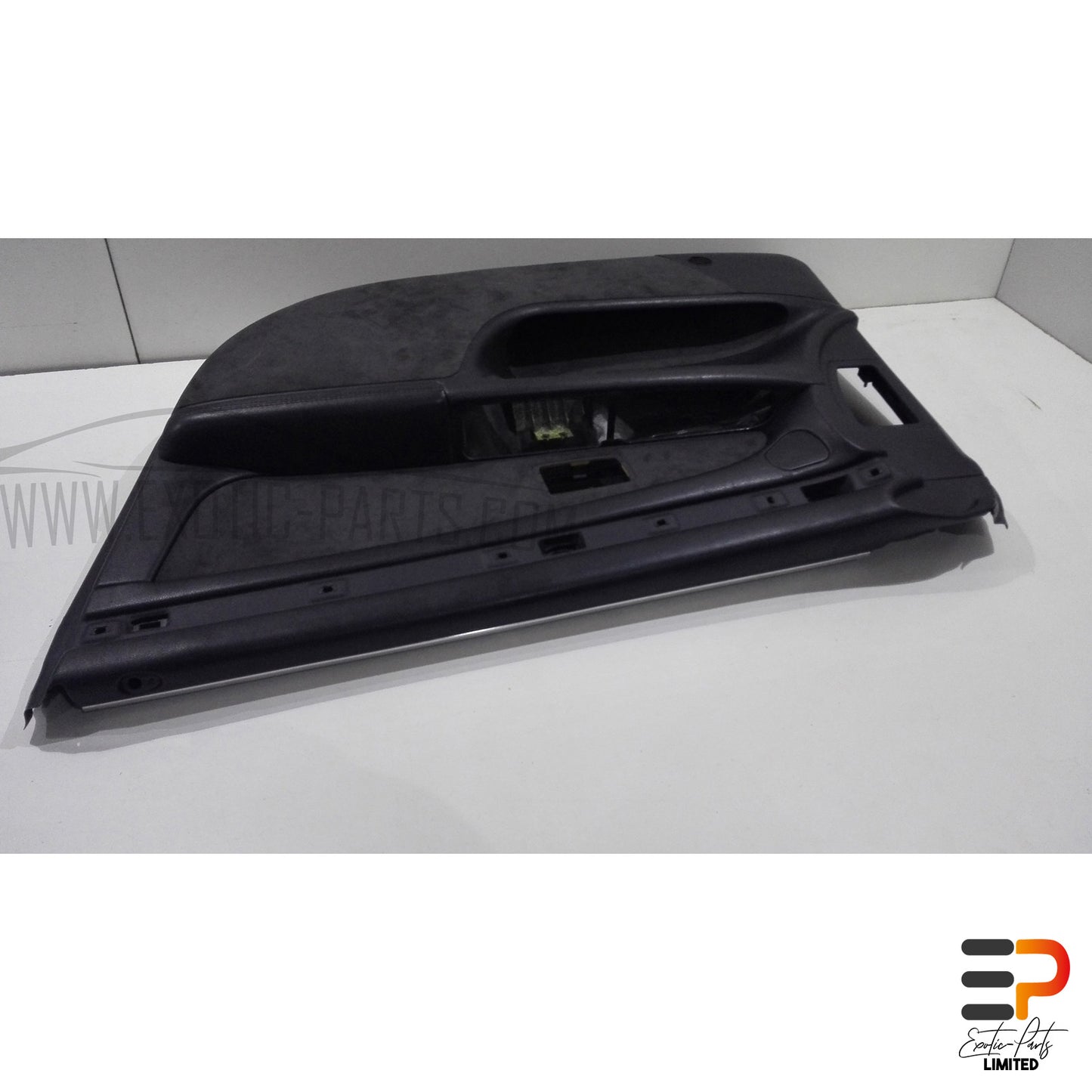 Audi S8 4.2 Quattro Door Panel Cover 4D0867104Q KAP Front Right picture 3