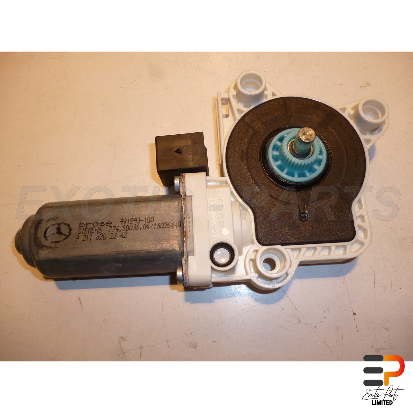 Mercedes Benz E320 T CDI Avantgarde W211 Window Motor A2118202342 Rear Left picture 2