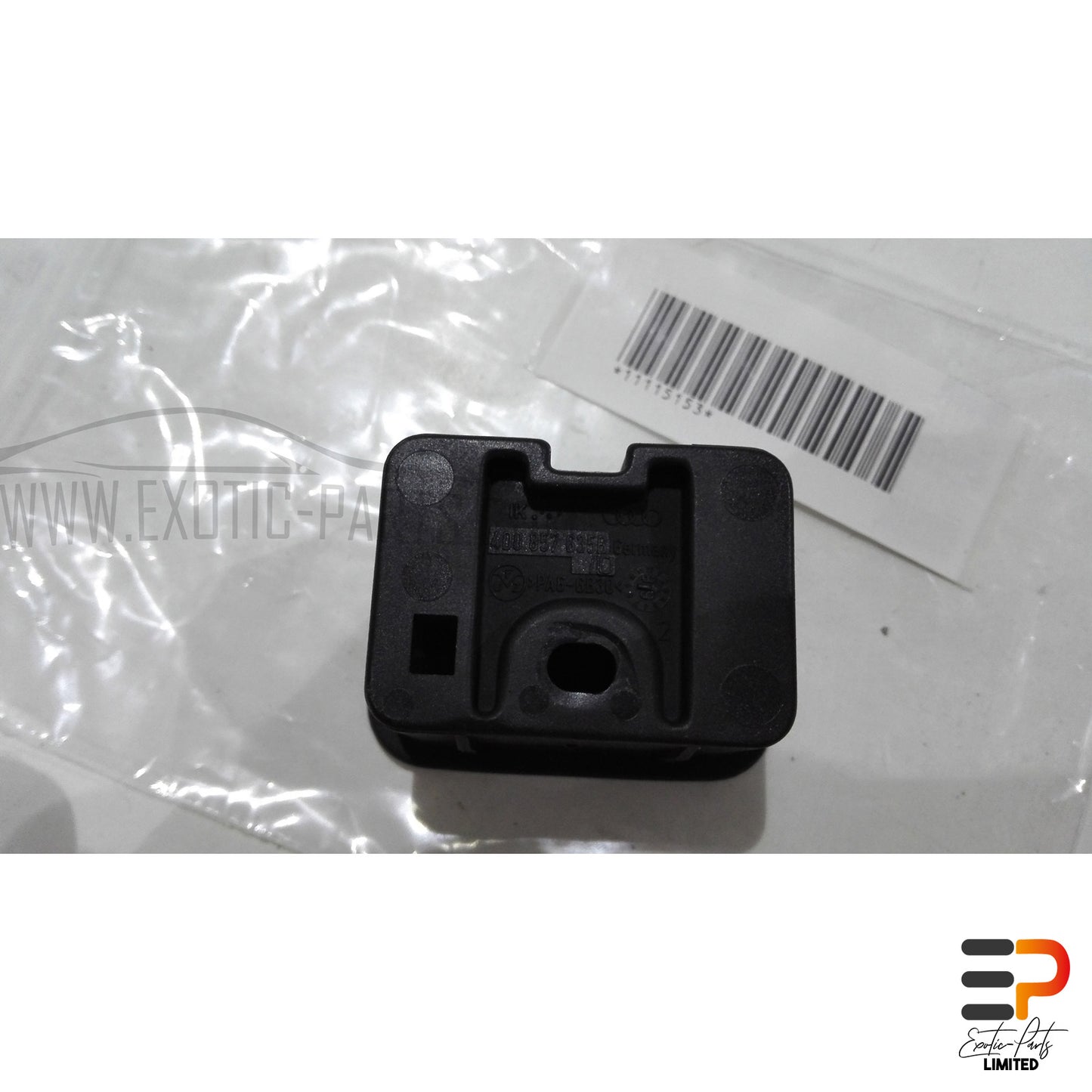 Audi S8 4.2 Quattro Coathook 4D0857635B picture 3