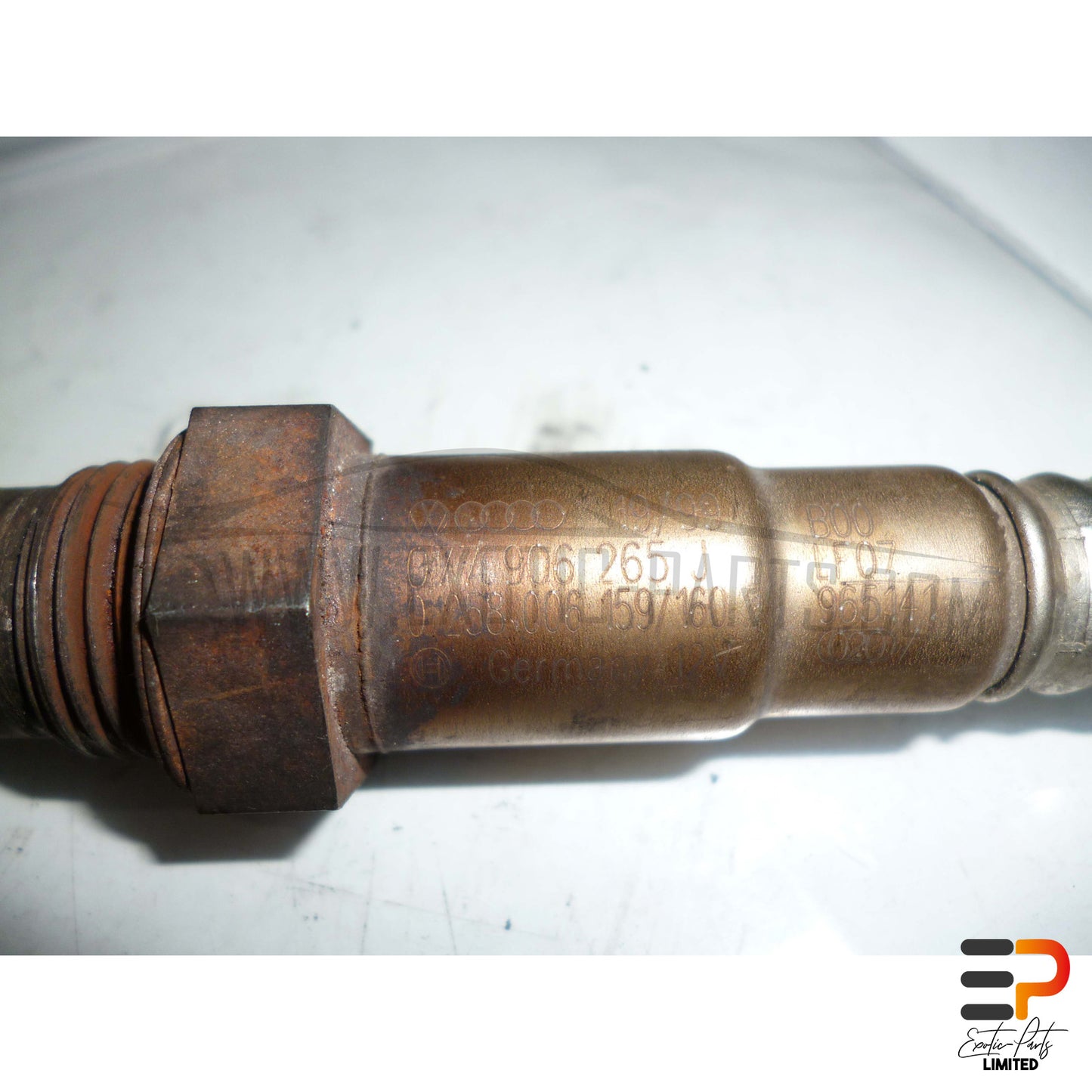Audi S8 4.2 Quattro Oxygen Sensor 077906265J picture 3