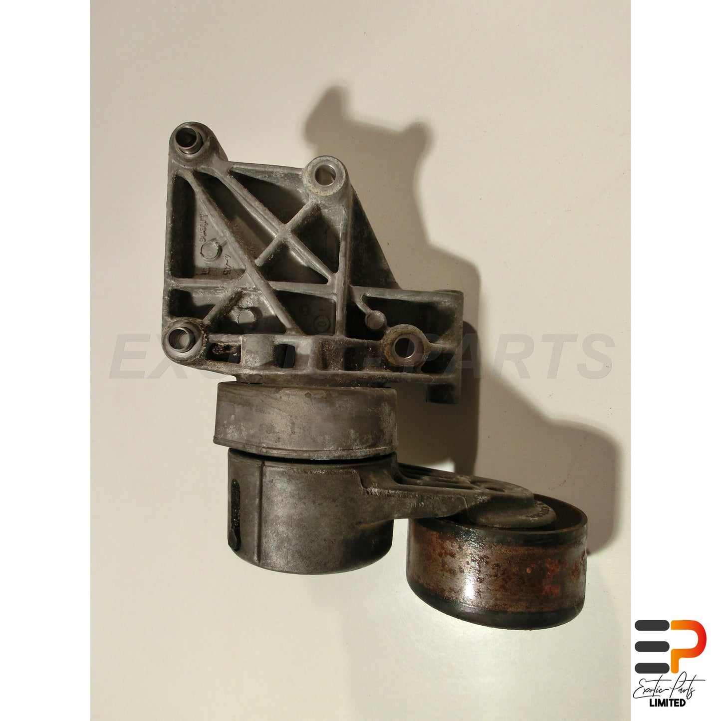 Jaguar XK8 Cabrio Belt Tensioner NCA7739AD picture 3