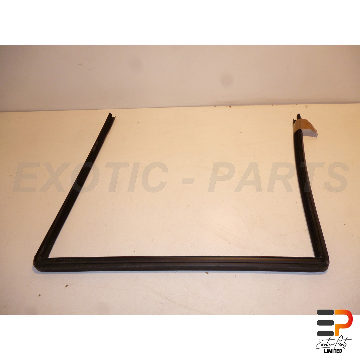 Mercedes Benz E320 T CDI Avantgarde W211 Window Run A2117350425 Rear Right picture 2