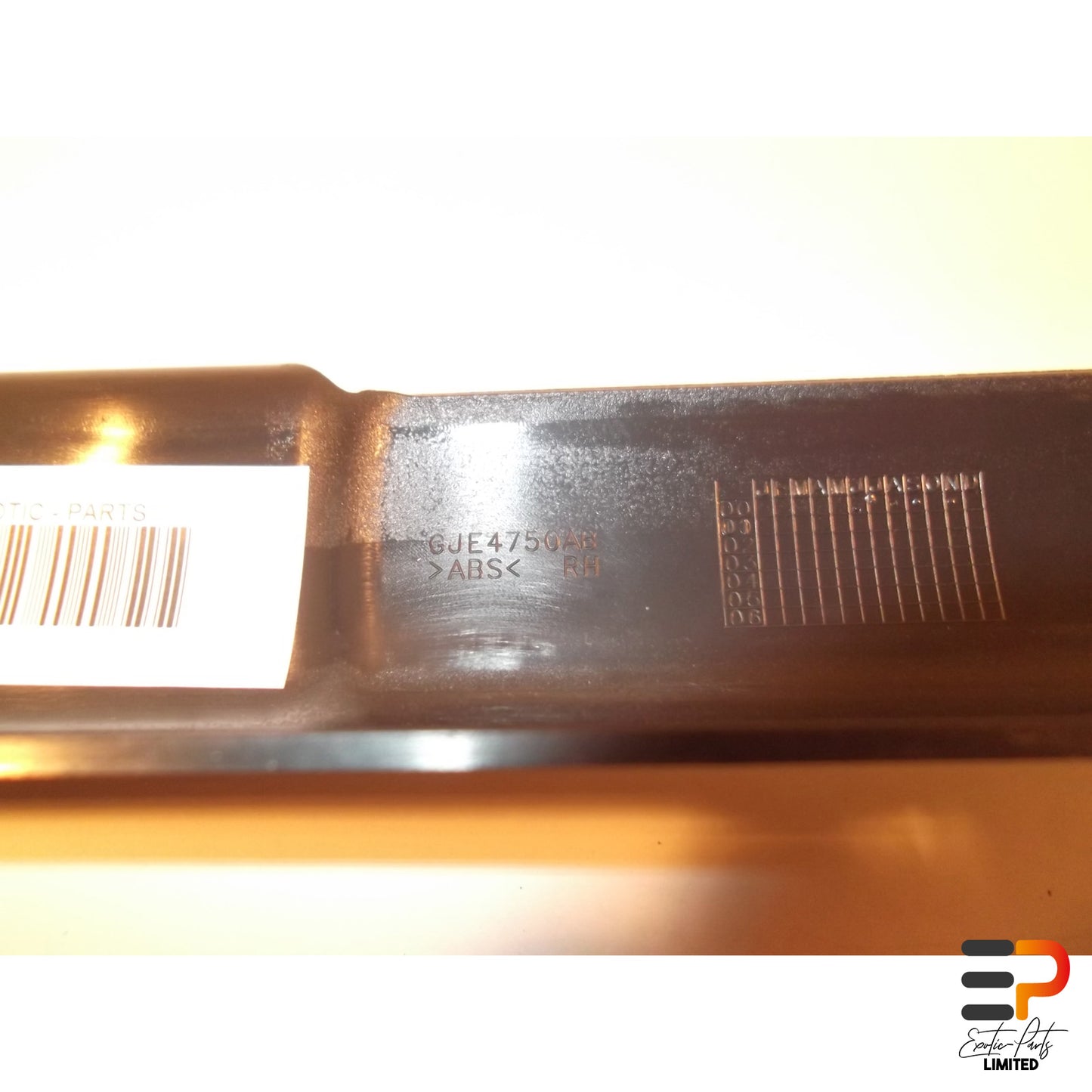 Jaguar XK8 XKR Coupe Cover Seat Rail GJE4750AB picture 3