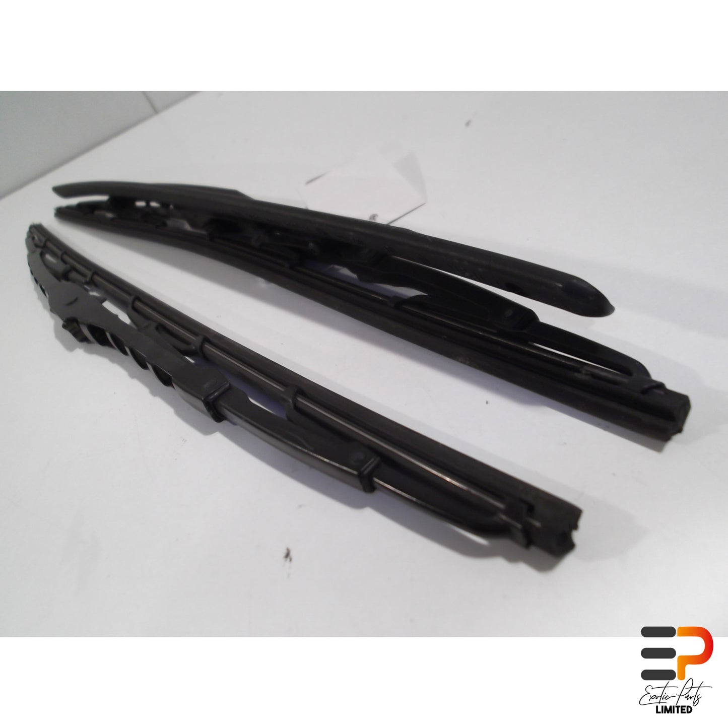 Jaguar XK8 XKR Coupe Windscreen Wiper GJA8960BB picture 3