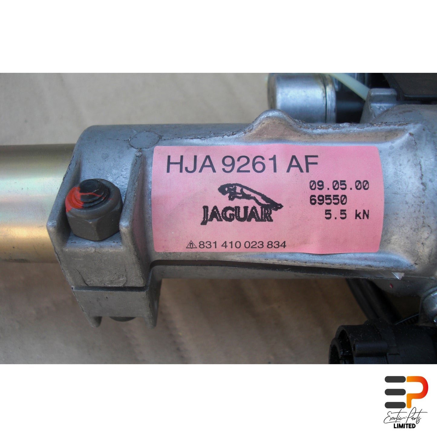 Jaguar XK8 Cabrio Steering Column HJA9261AF picture 3