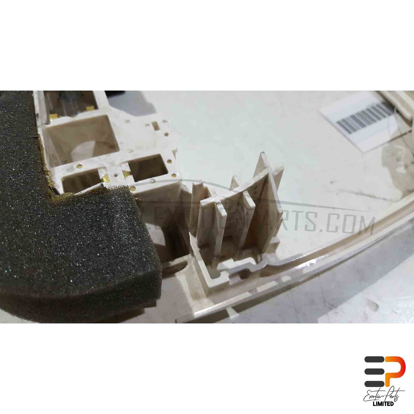 Jaguar XK 5.0 Coupe Bracket Interior Light C2P21920 picture 3