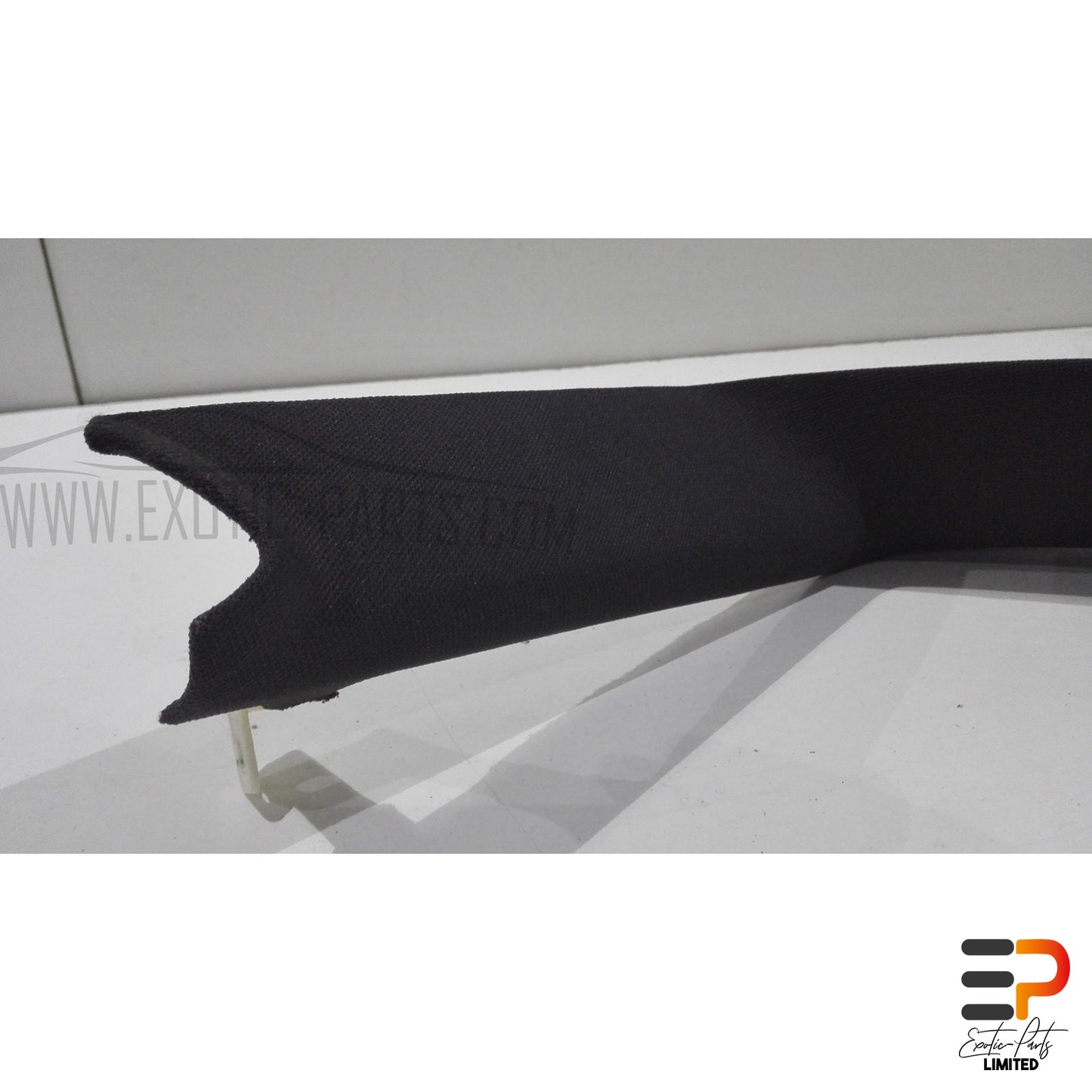 Audi S8 4.2 Quattro Trim C-Pillar 4D0867241J 30N Left picture 3