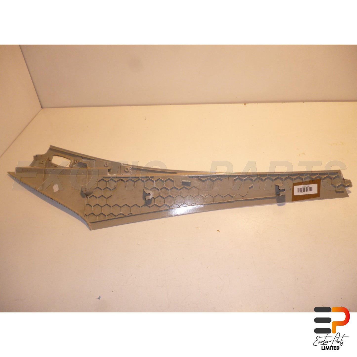 Mercedes Benz E320 T CDI Avantgarde W211 Trim D-Pillar A2116901525 Left picture 3