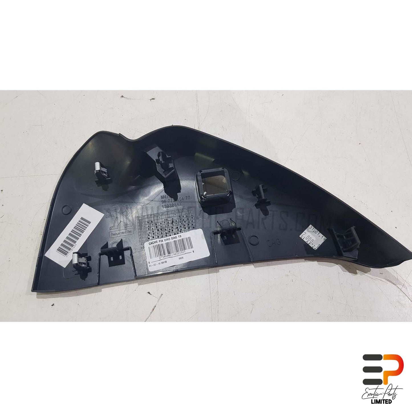 Peugeot 308 SW II T9 Break 1.5 HDI Dashboard Trim 9677540477 picture 3