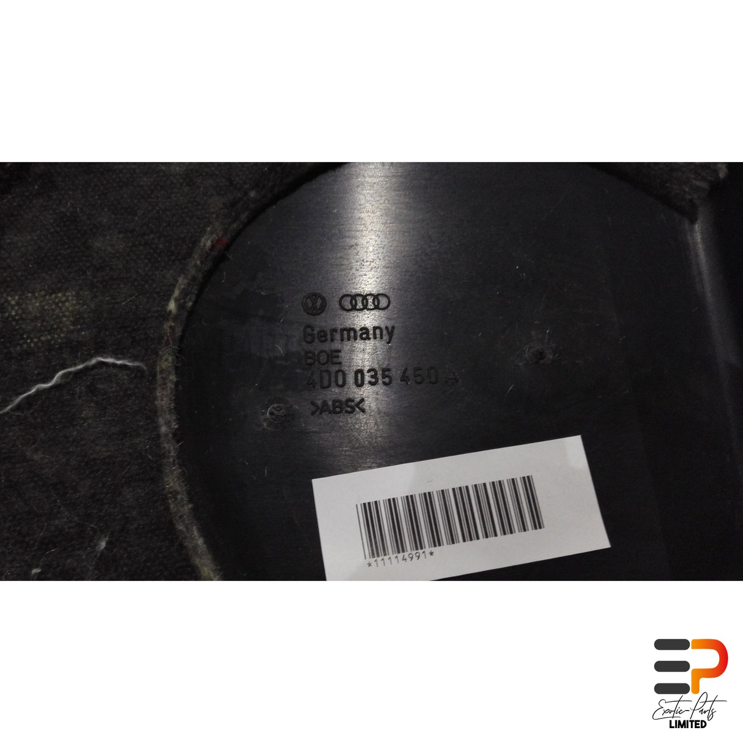 Audi S8 4.2 Quattro Trunk Trim 4D0035450A picture 3
