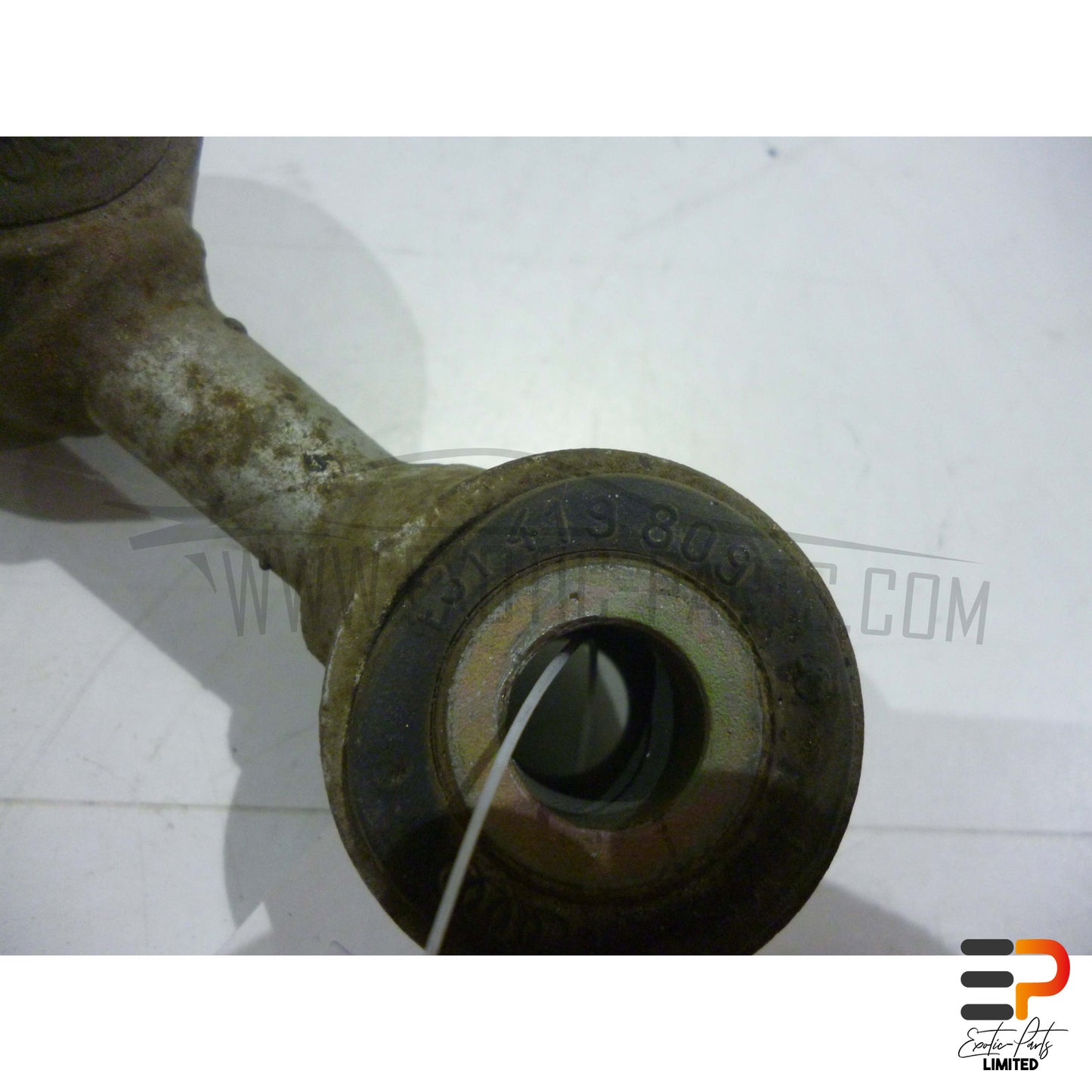 Audi S8 4.2 Quattro Stabiliser Mounting Sway Bar 4D0505548C picture 3