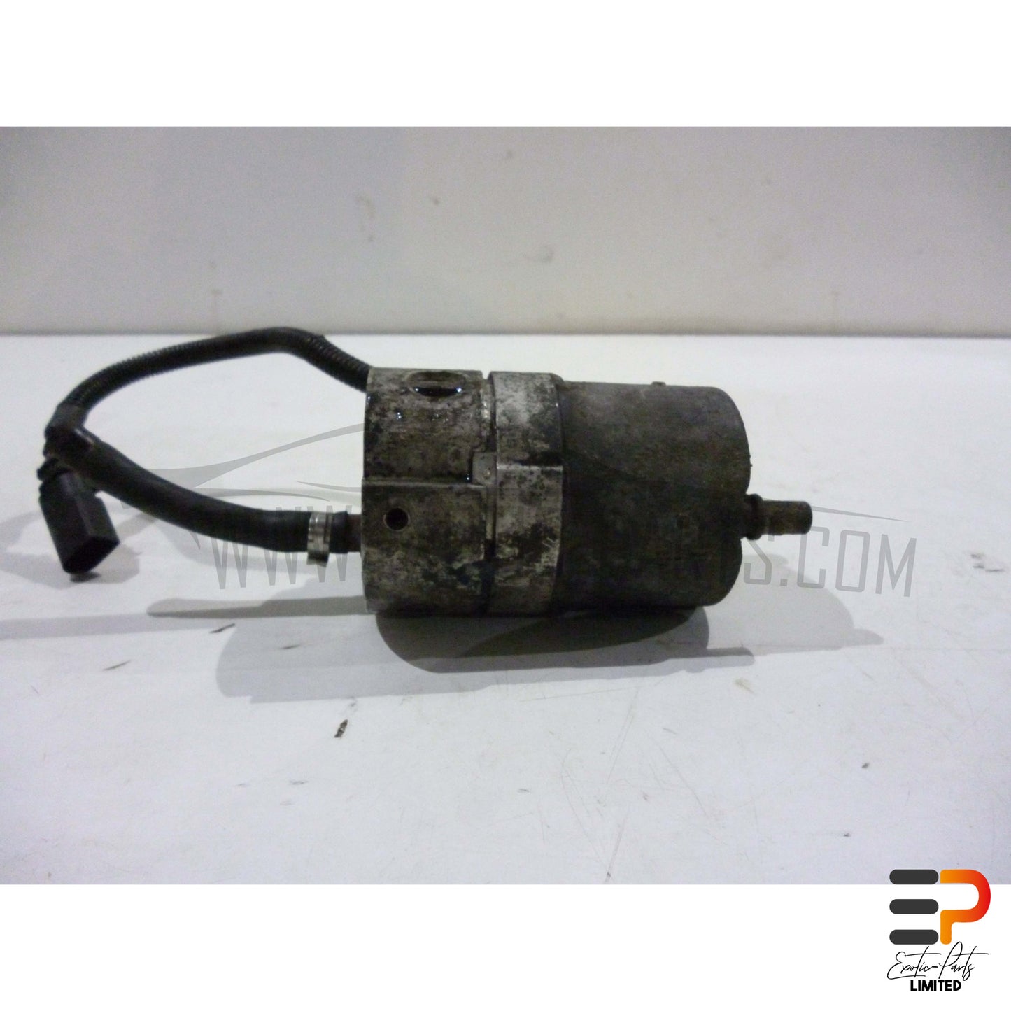 Audi S8 4.2 Quattro Brake Hydraulic Pump 8E0614175D picture 3
