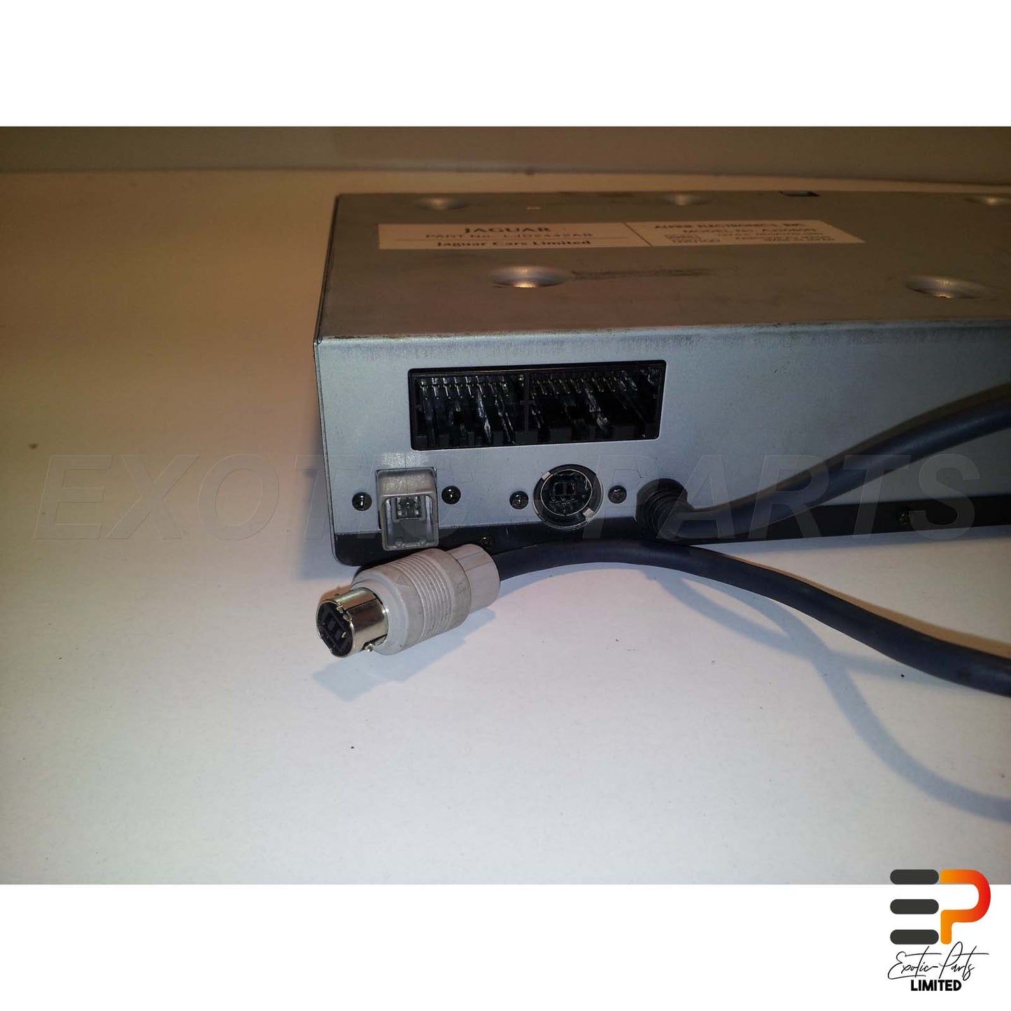 Jaguar XK8 Cabrio Navigation Computer LJD2442AB picture 3