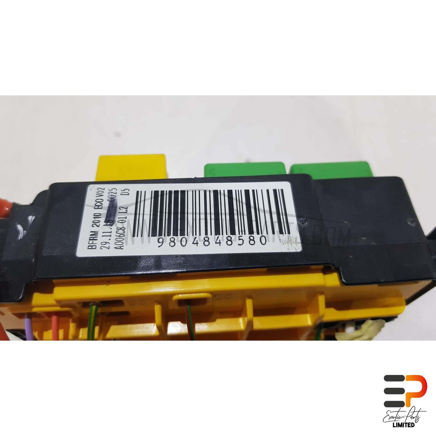 Peugeot 308 SW II T9 Break 1.5 HDI Fuse Box 9804848580 picture 3