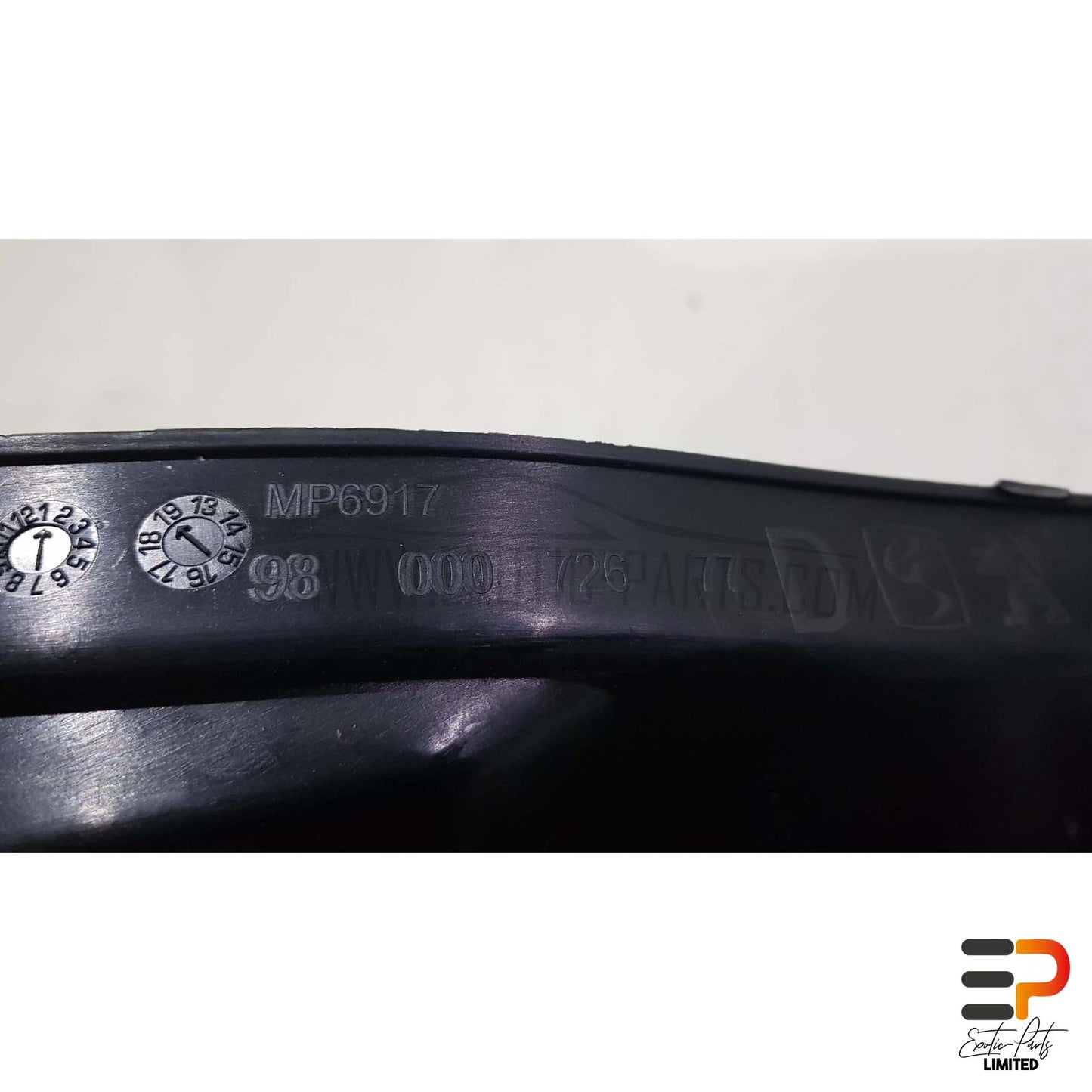 Peugeot 308 SW II T9 Break 1.5 HDI Trim C-Pillar Right 9800072677 Right picture 4