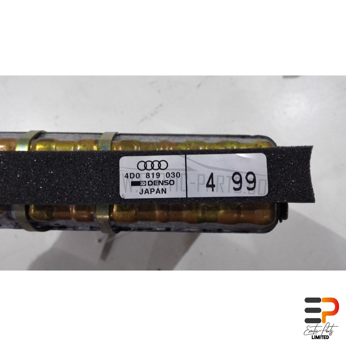 Audi S8 4.2 Quattro Heat Exchanger 4D0819030 picture 4