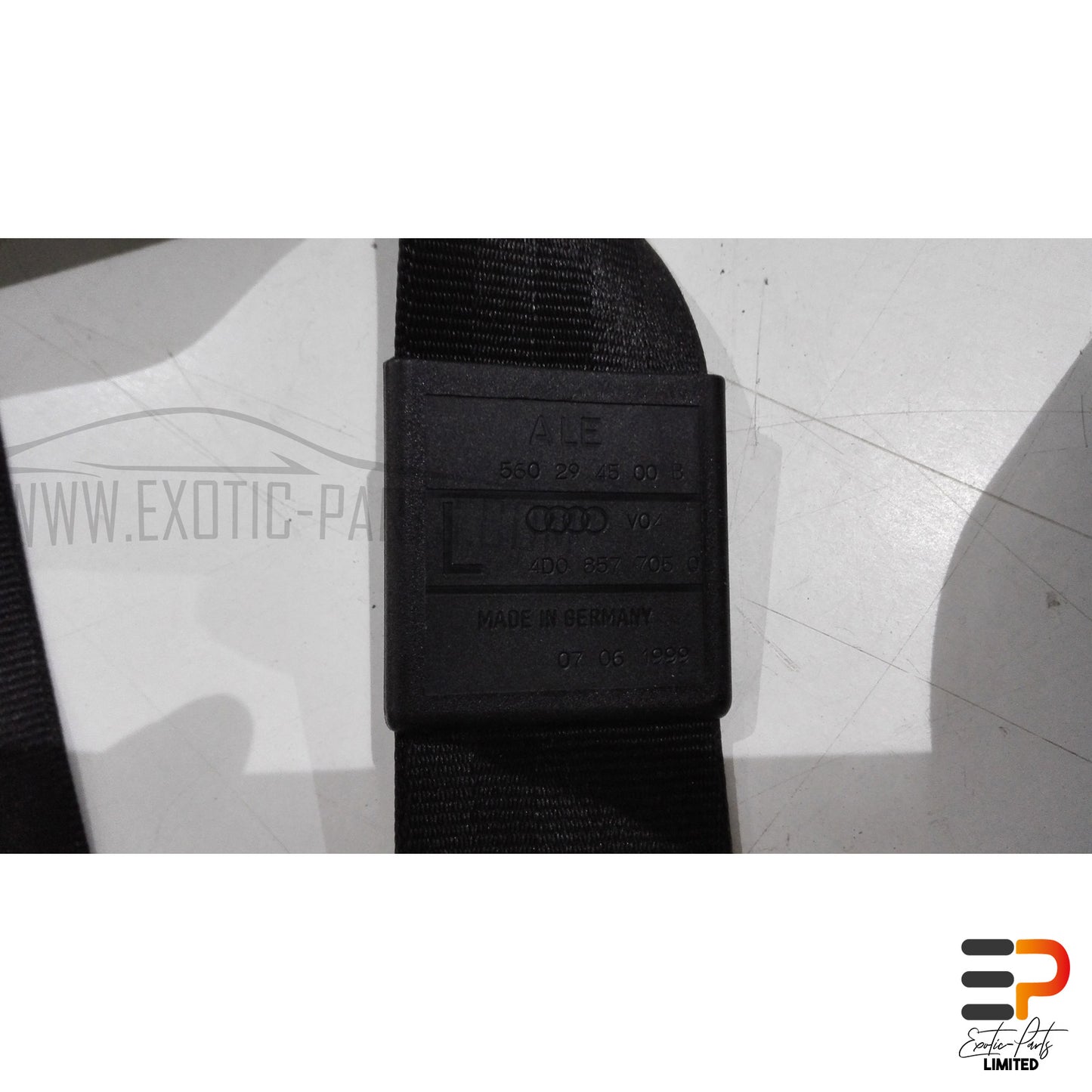 Audi S8 4.2 Quattro Safety Belt 4D0857705Q V04 Front Left picture 4