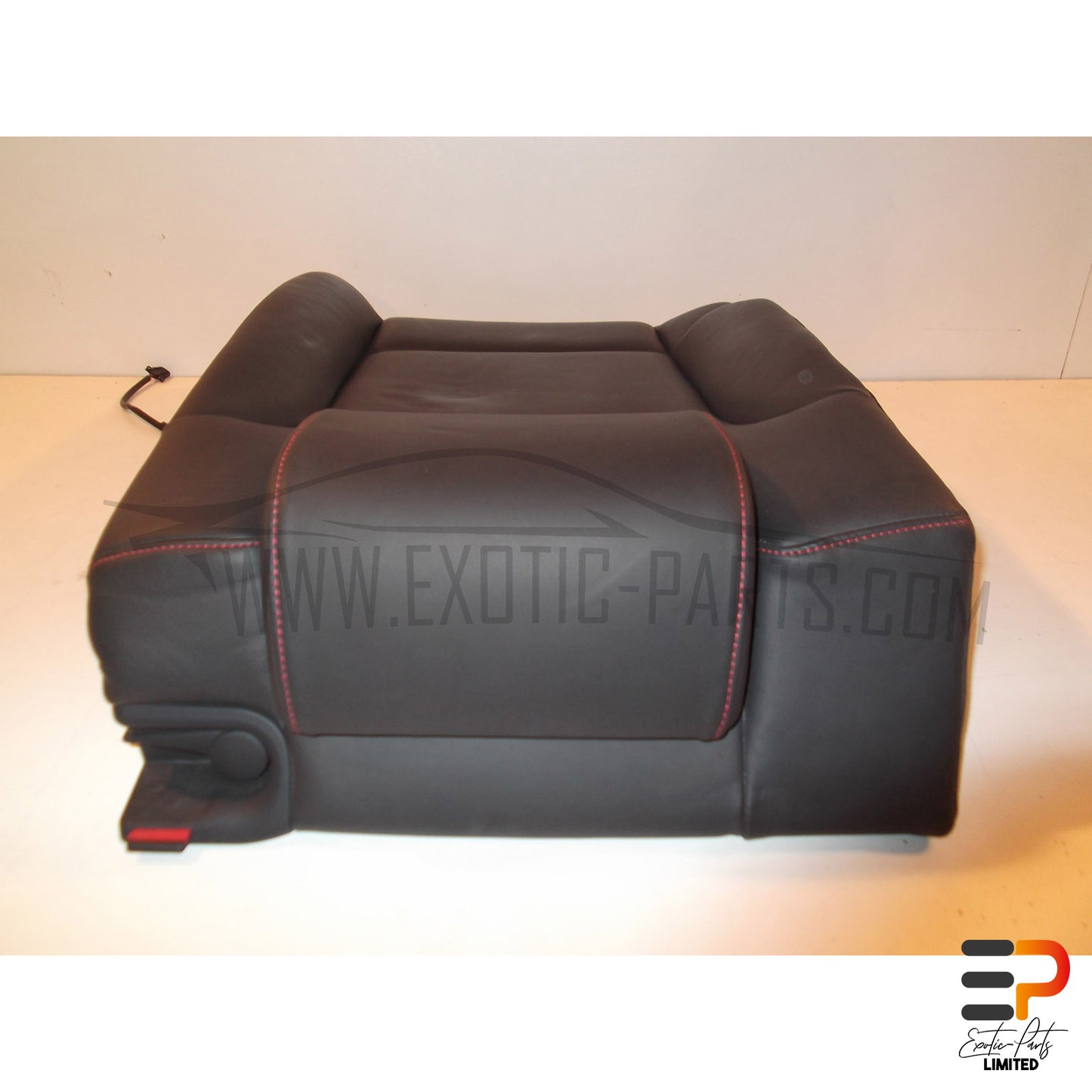 Audi RS4 Avant Backrest Leather Black 8E5885503 2Z3 picture 4