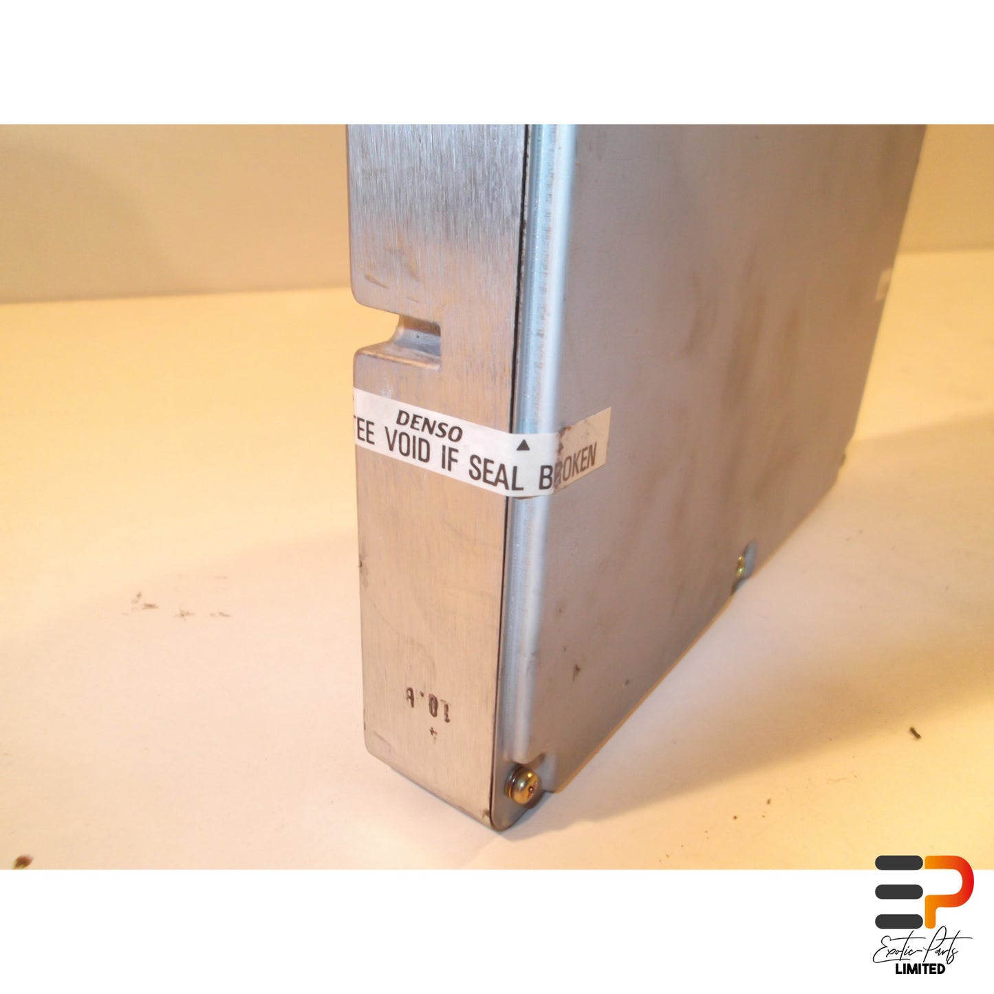 Jaguar XK8 XKR Coupe Engine Control Module LNG1410BD picture 4