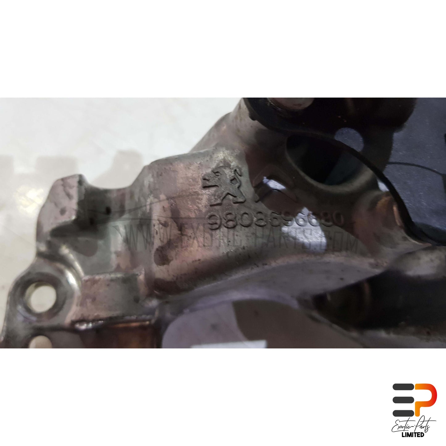 Peugeot 308 SW II T9 Break 1.5 HDI Bracket Alternator 9808696680 picture 4