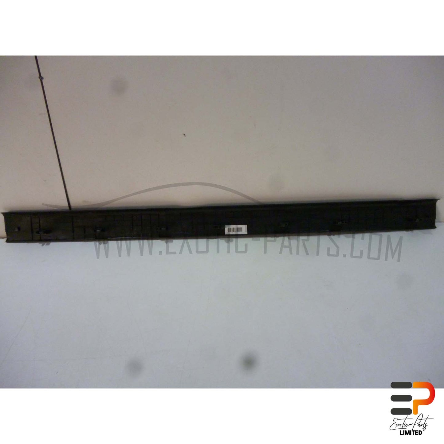 Mazda RX-8 SE 170 KW Door Sill Panel F151-68-710 Right picture 4