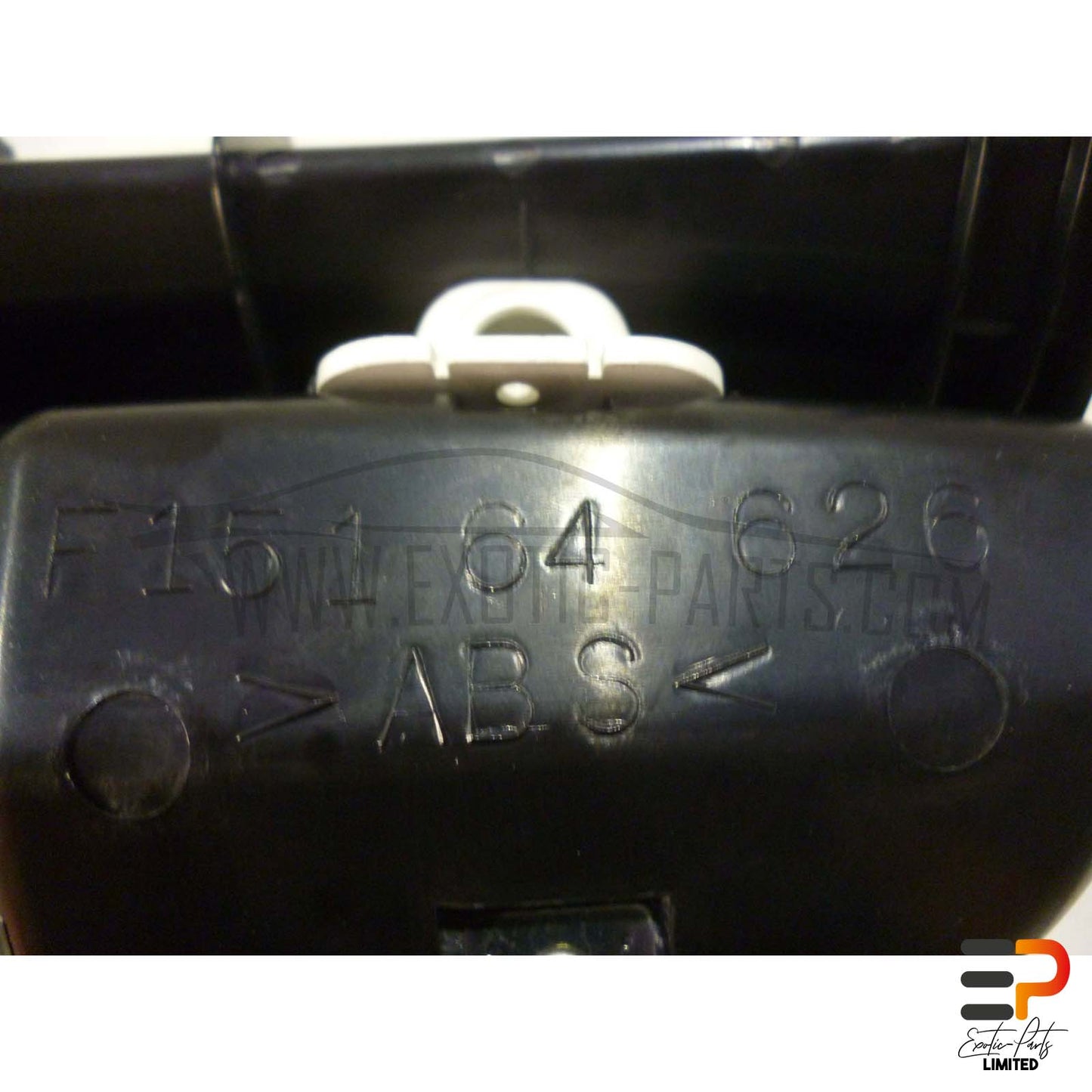 Mazda RX-8 SE 170 KW Ashtray F151-64-626 picture 4