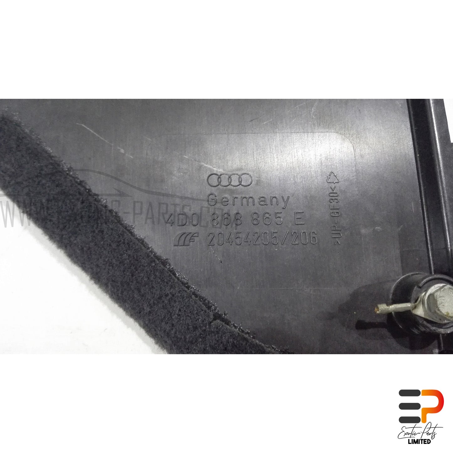 Audi S8 4.2 Quattro Trim Battery 4D0868865E V40 picture 4