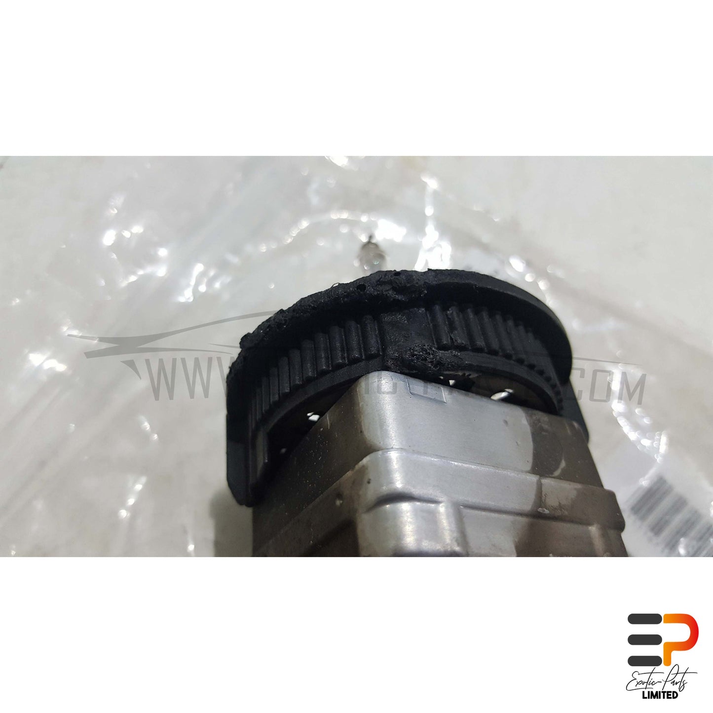 Jaguar XK 5.0 Coupe Xenon Ignition Part C2P25610 picture 4
