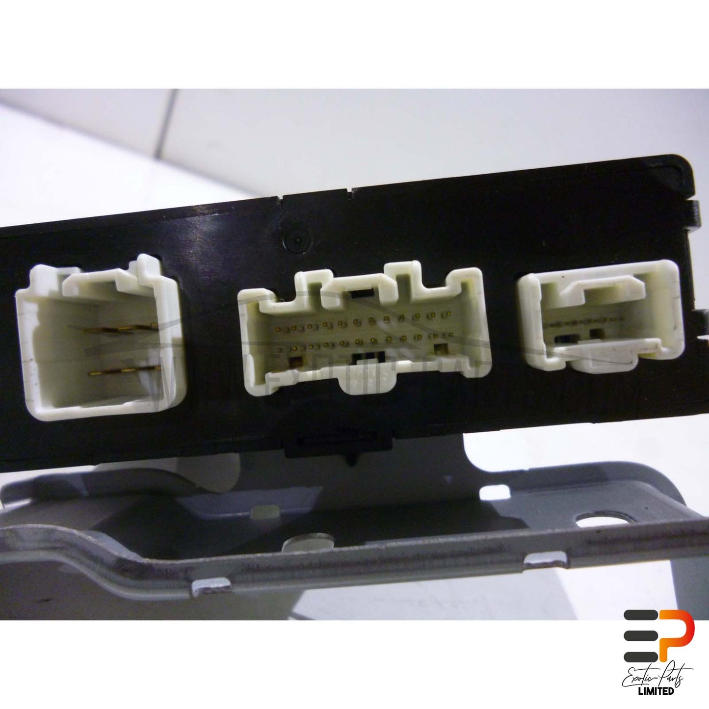 Mazda RX-8 SE 170 KW Control Unit Module FE42675DZ C picture 4