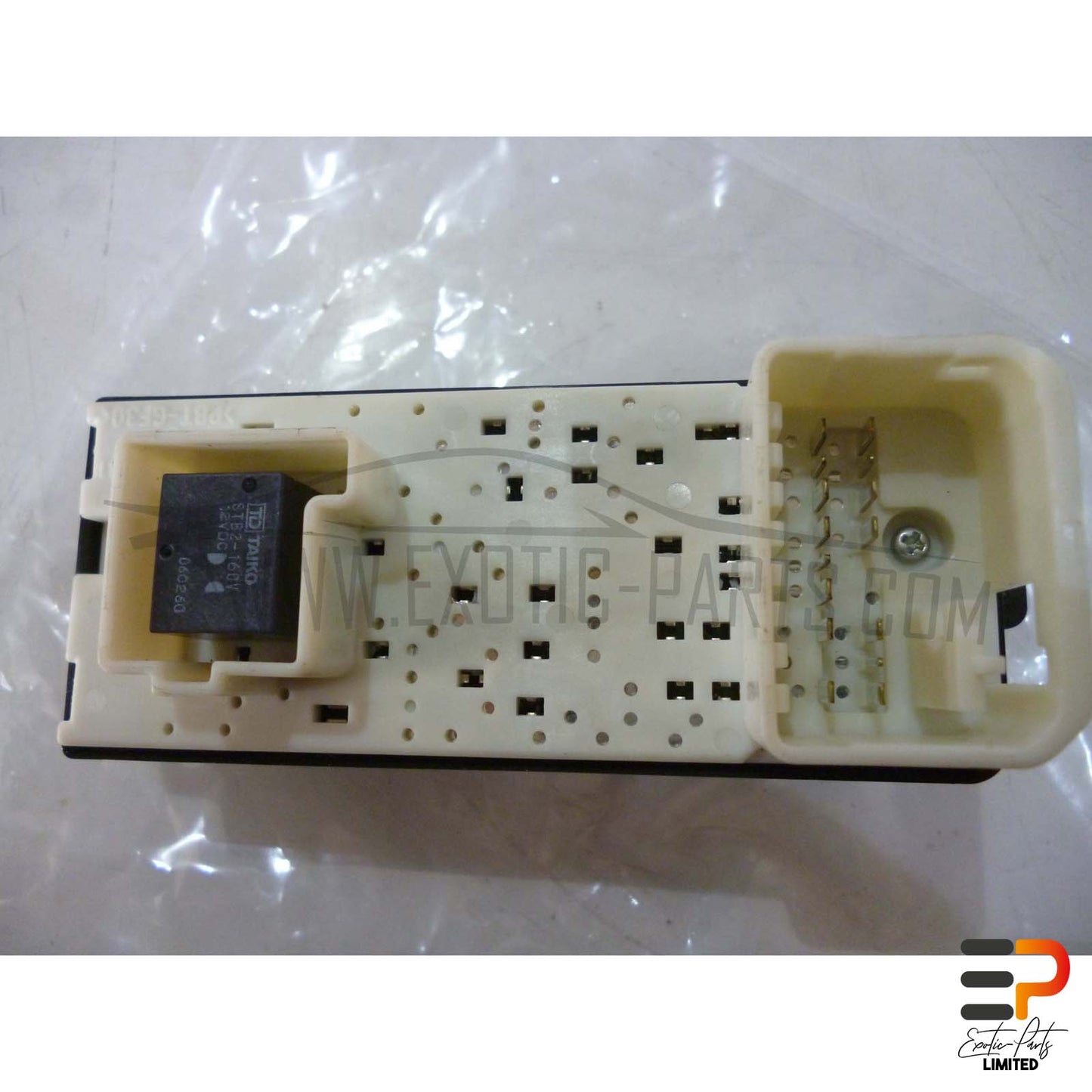 Mazda RX-8 SE 170 KW Switch F151-66-350 Front Left picture 4