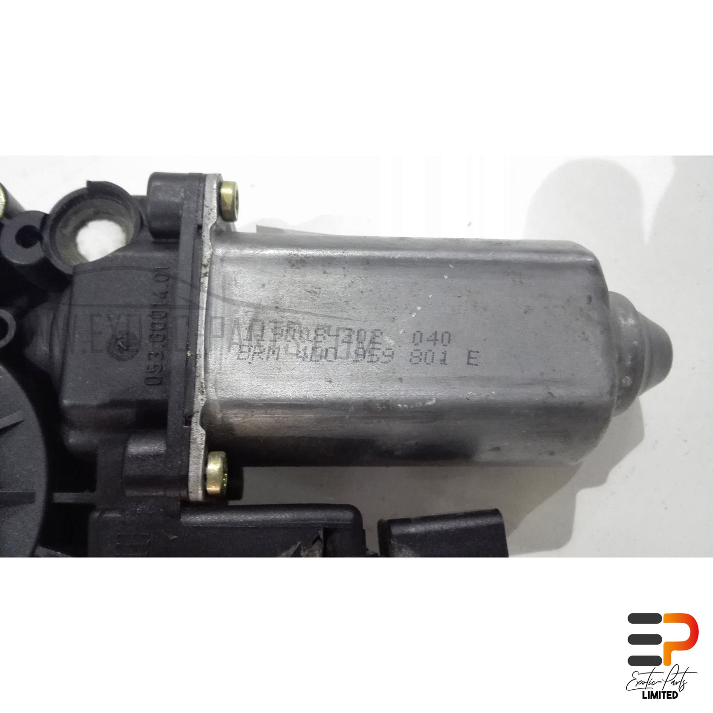 Audi S8 4.2 Quattro Window Motor 4D0959801E Front Left picture 4