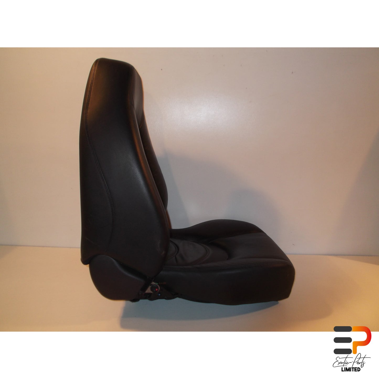 Jaguar XK8 XKR Coupe Seat Leather Black picture 5