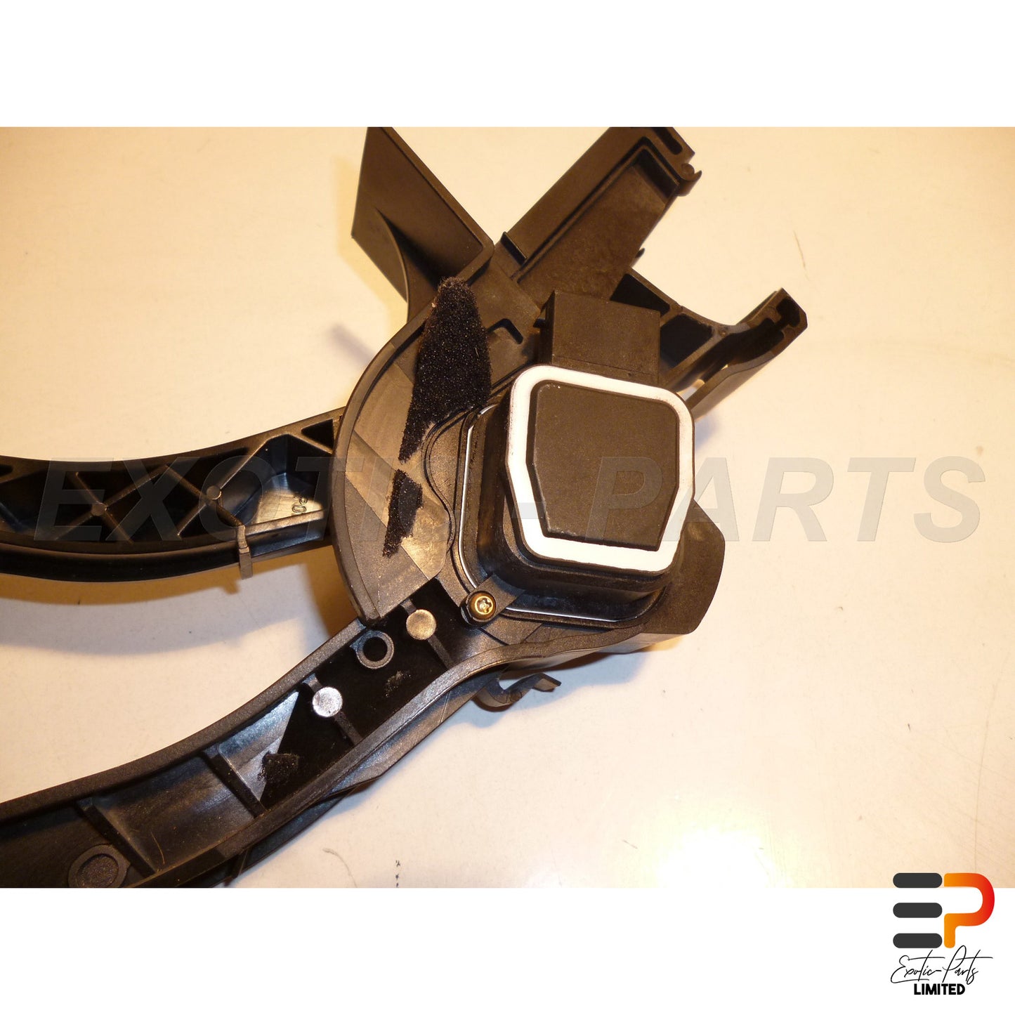 Mercedes Benz E320 T CDI Avantgarde W211 Accelerator Pedal picture 5