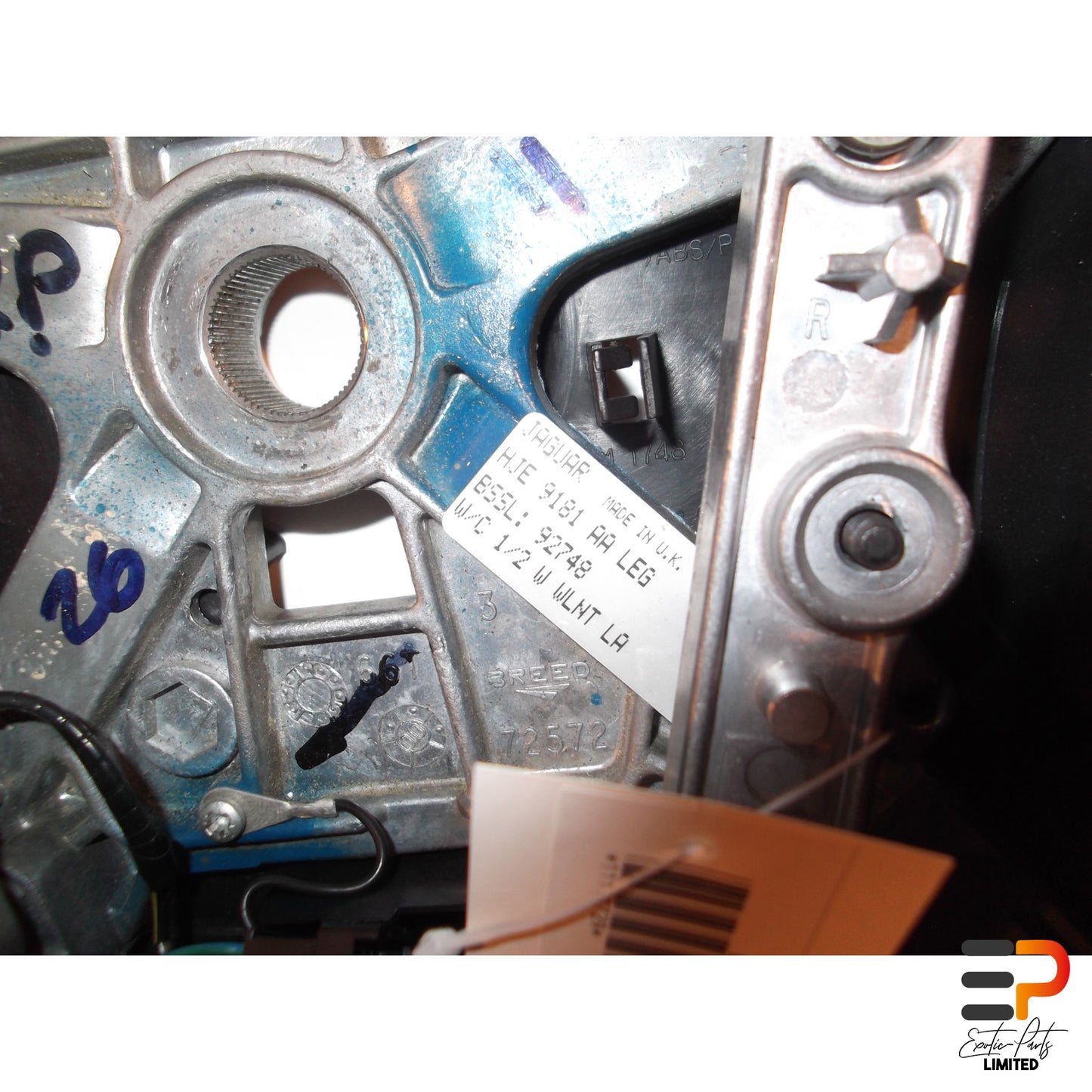 Jaguar XK8 XKR Coupe Steering Wheel HJE9181AALEG picture 5