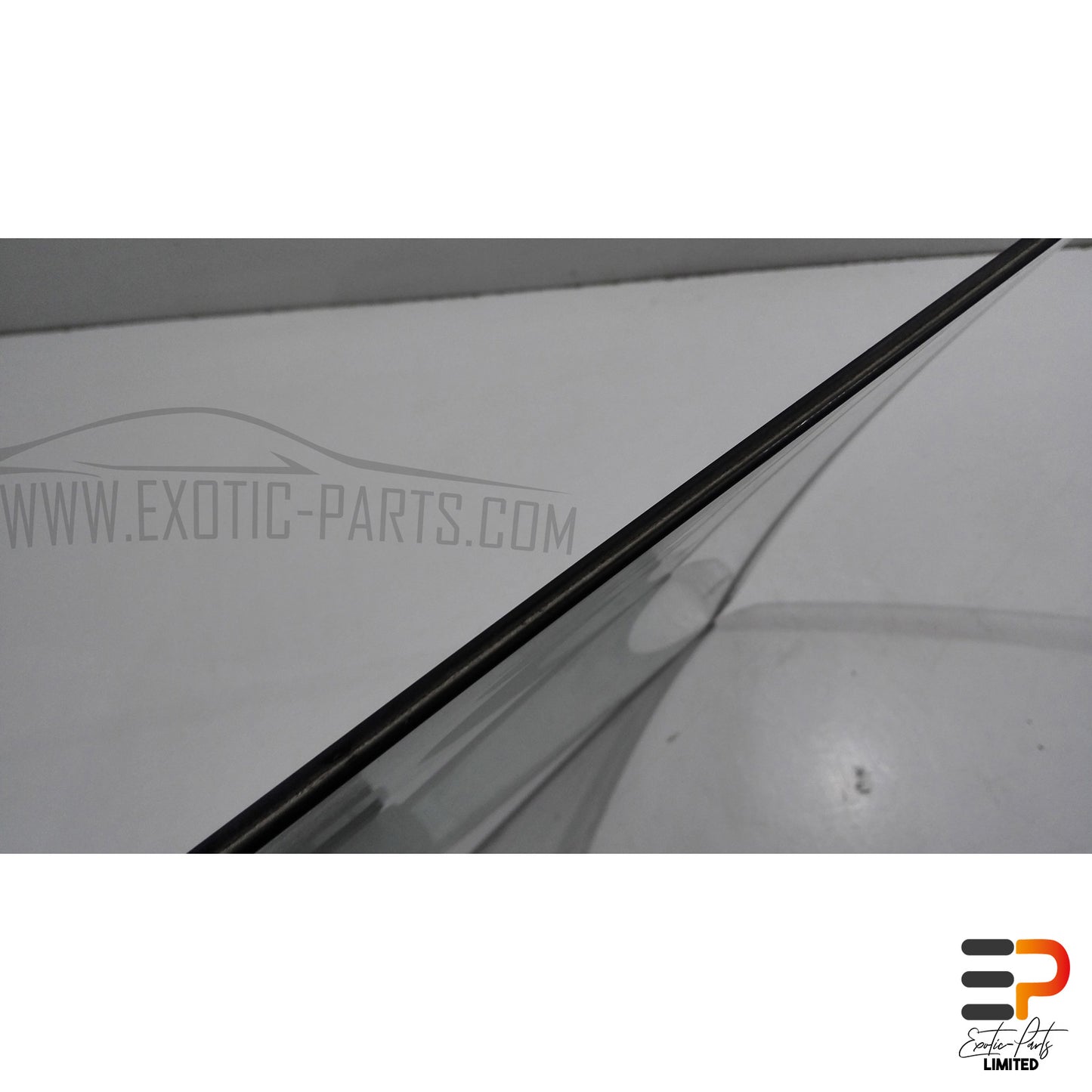 Audi S8 4.2 Quattro Side Window 4D0845025C Rear Left picture 5