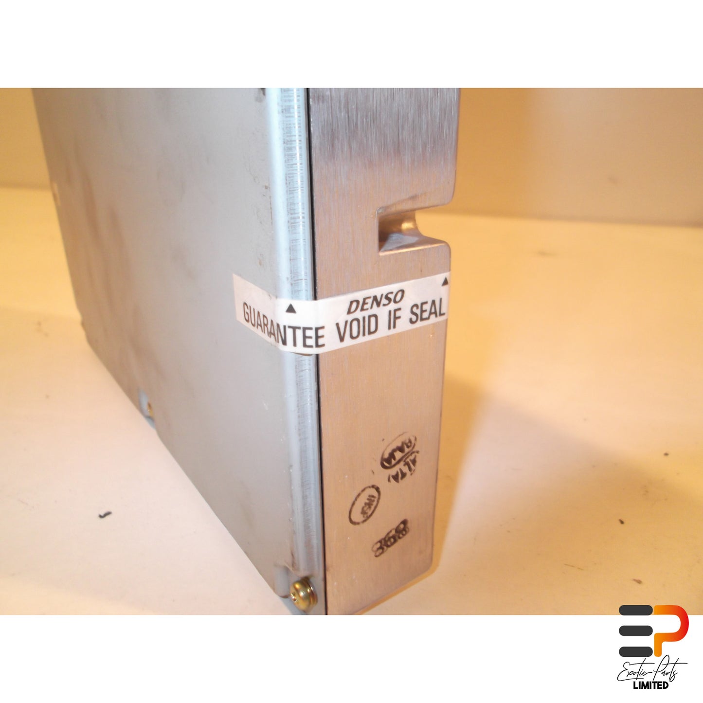 Jaguar XK8 XKR Coupe Engine Control Module LNG1410BD picture 5