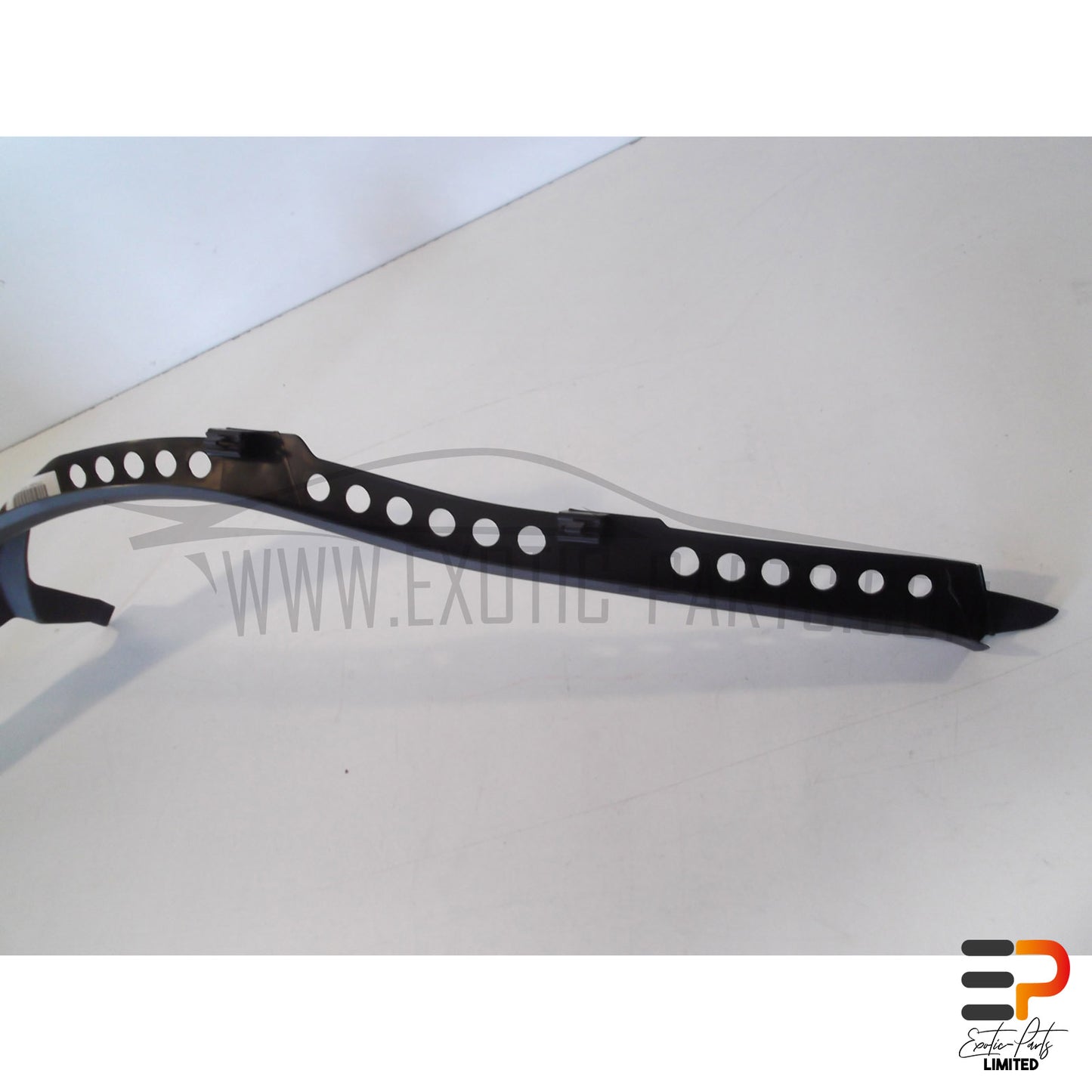 Audi RS4 Avant Trim C-Pillar 8E0867768A 4PK Right picture 6