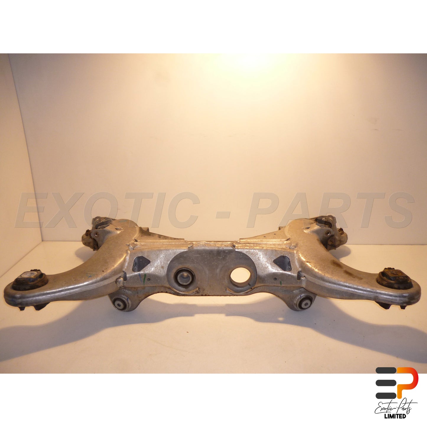 Mercedes Benz E320 T CDI Avantgarde W211 Rear Axle Carrier picture 5