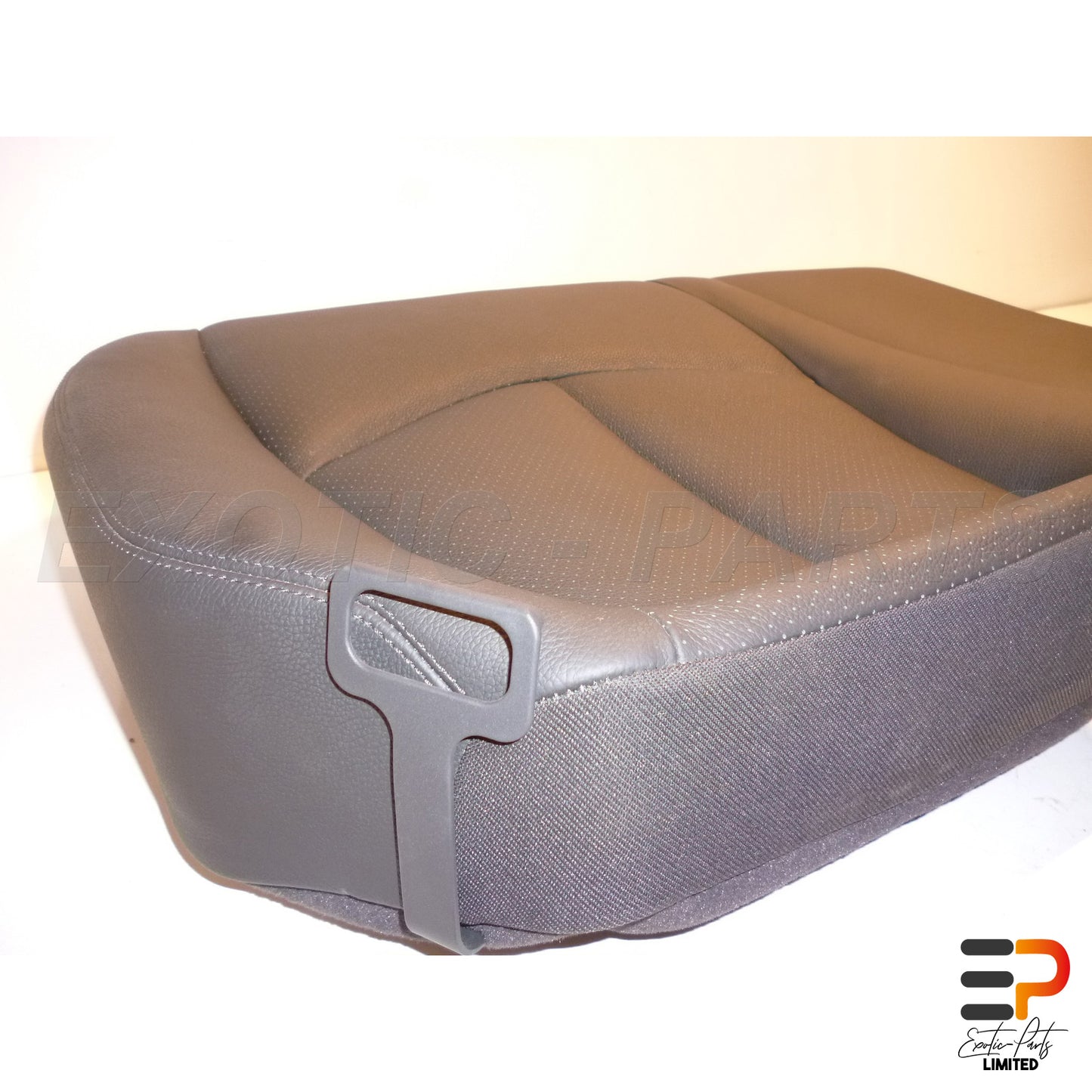 Mercedes Benz E320 T CDI Avantgarde W211 Backseat Leather Black A2119202950 picture 8