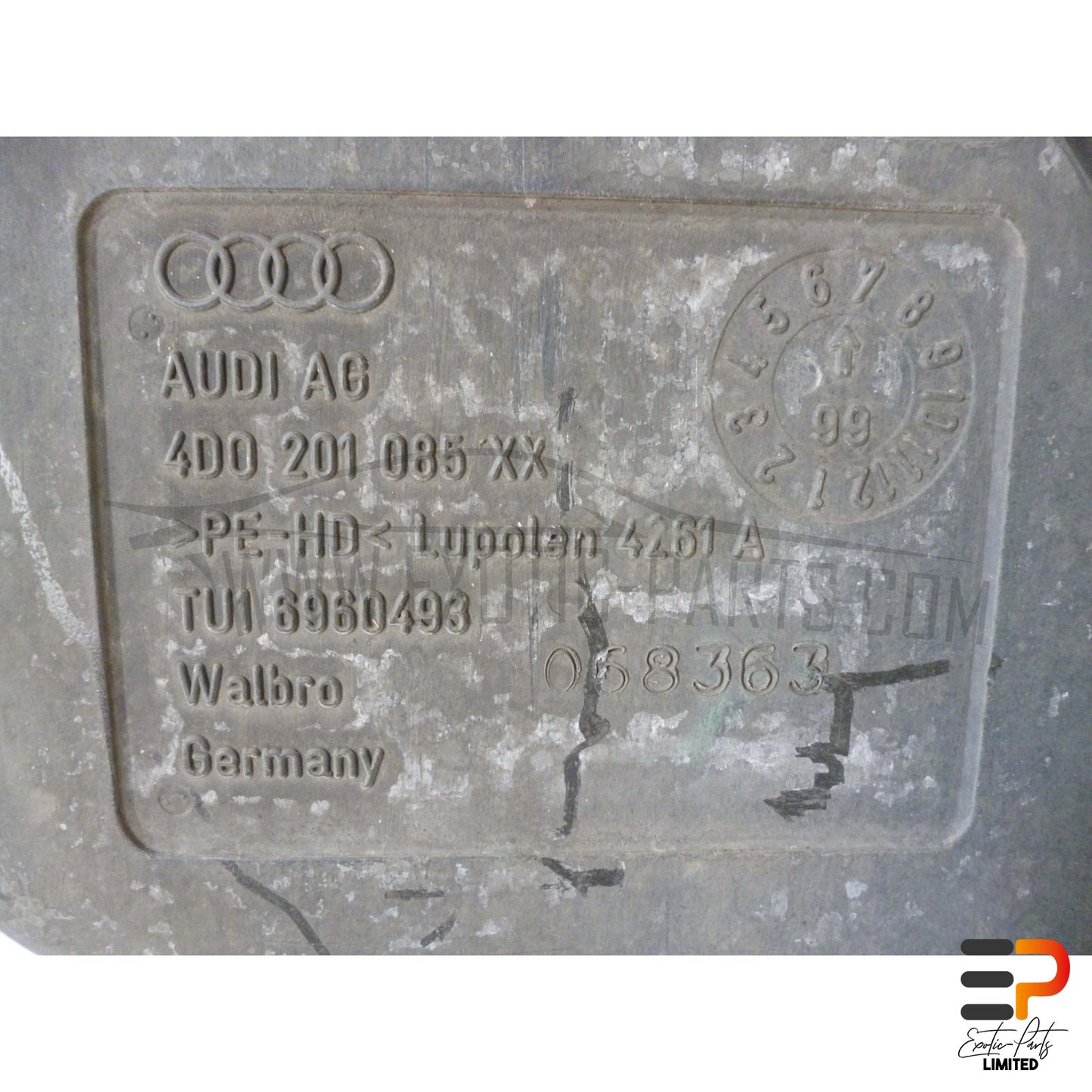 Audi S8 4.2 Quattro Tank 4D0201055AB picture 8