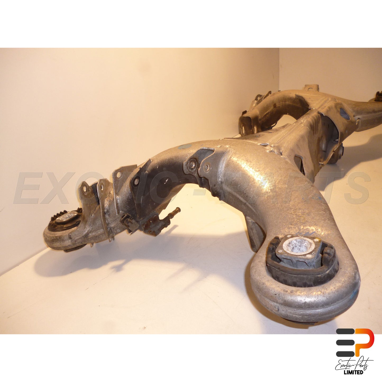 Mercedes Benz E320 T CDI Avantgarde W211 Rear Axle Carrier picture 9