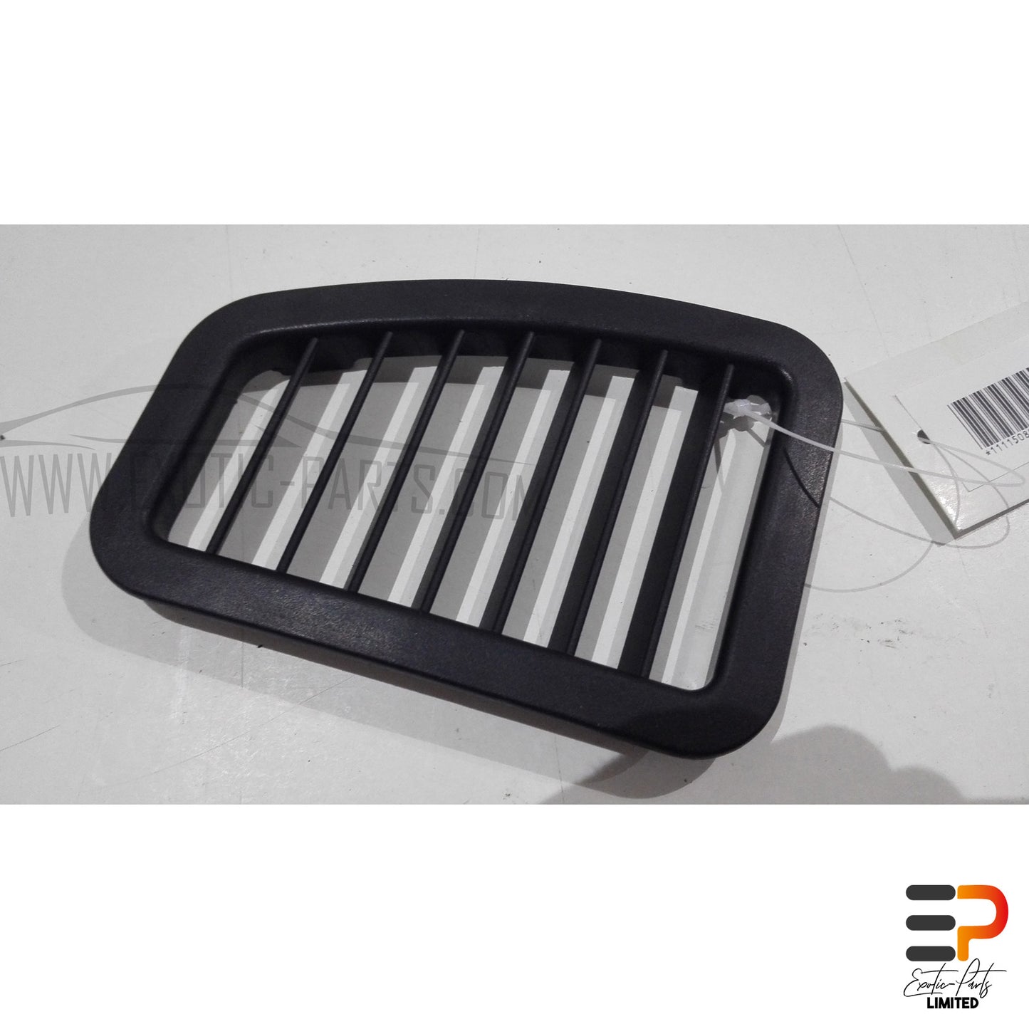 Audi S8 4.2 Quattro Fresh Air Grille 4D0819913 4PK Front Left picture 1