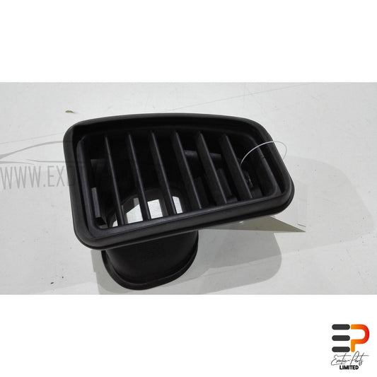 Audi S8 4.2 Quattro Fresh Air Grille 4D0857481 Left picture 1