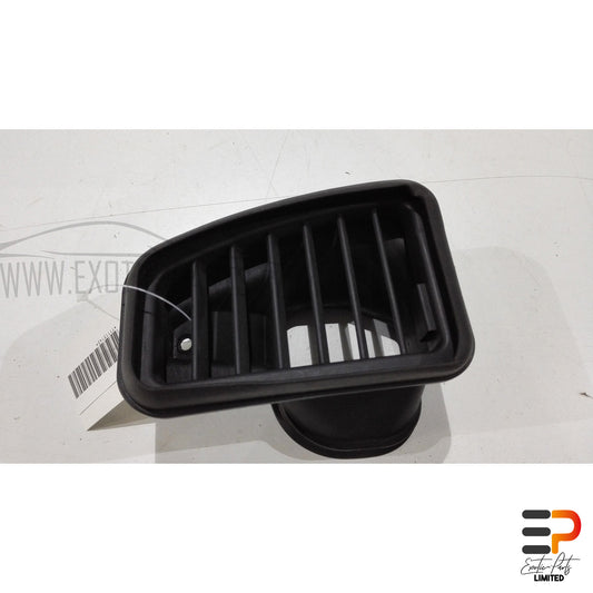 Audi S8 4.2 Quattro Fresh Air Grille 4D0857482 Right picture 1