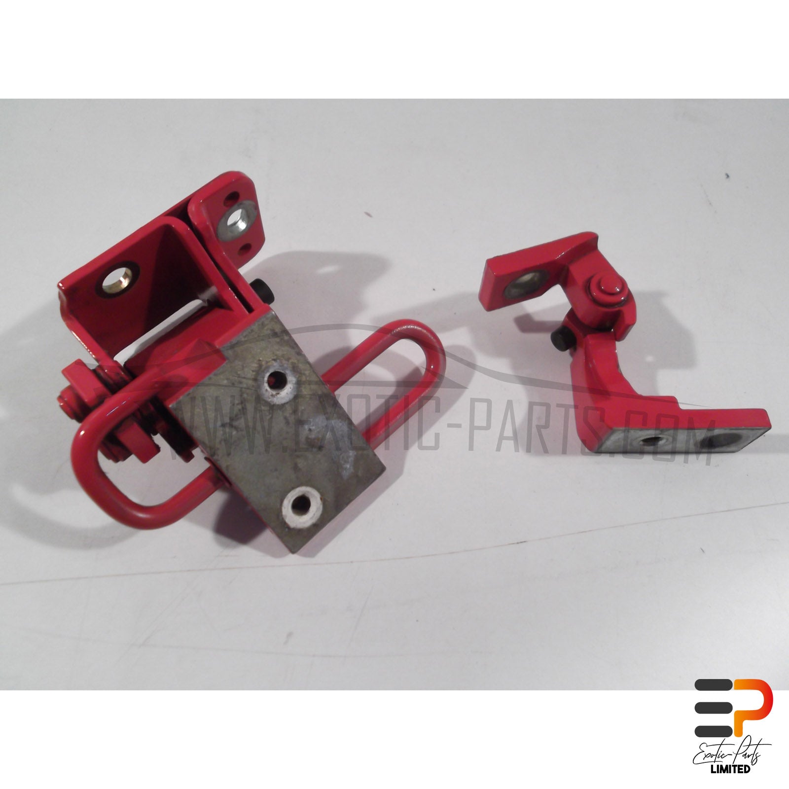 Audi RS4 Avant Hinge 8E0833411 Rear Left picture 1