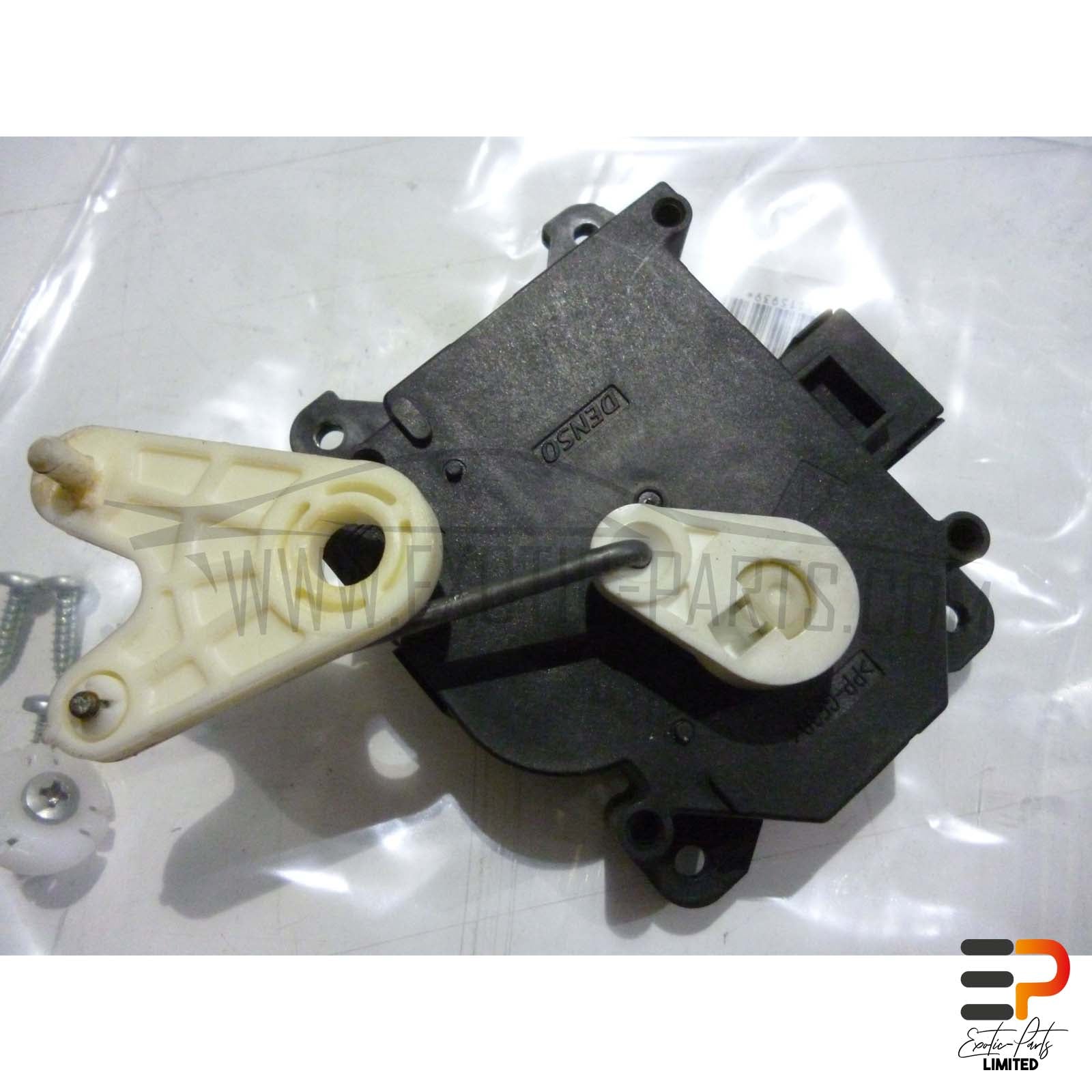 Mazda RX-8 SE 170 KW Actuator Aircon Heater F151-61-B60 picture 1