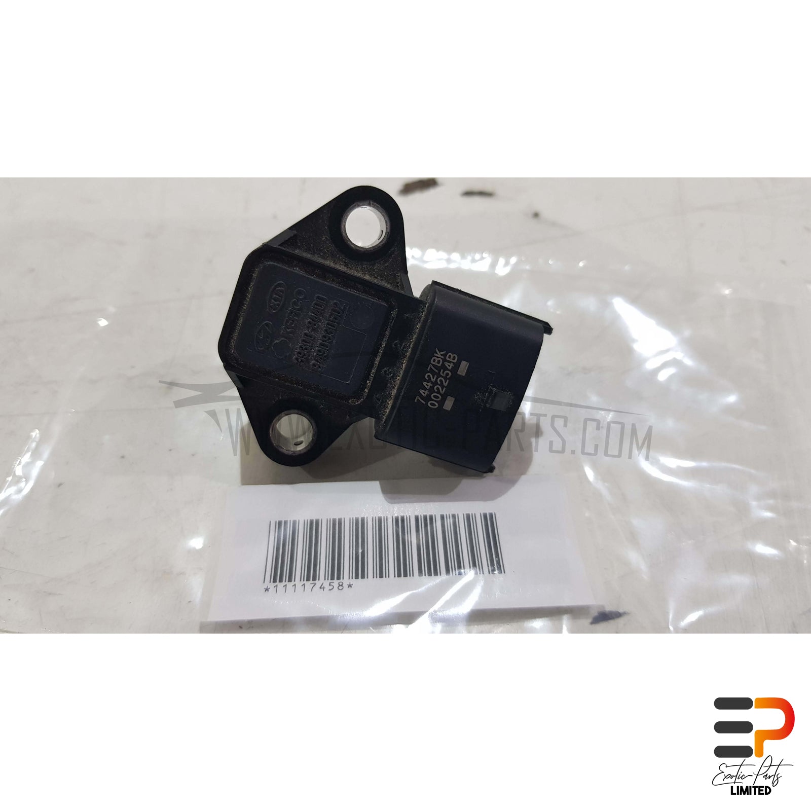 Hyundai I30 PDE CW 1.4 T-GDI Pressure Sensor 39300-84400 picture 1